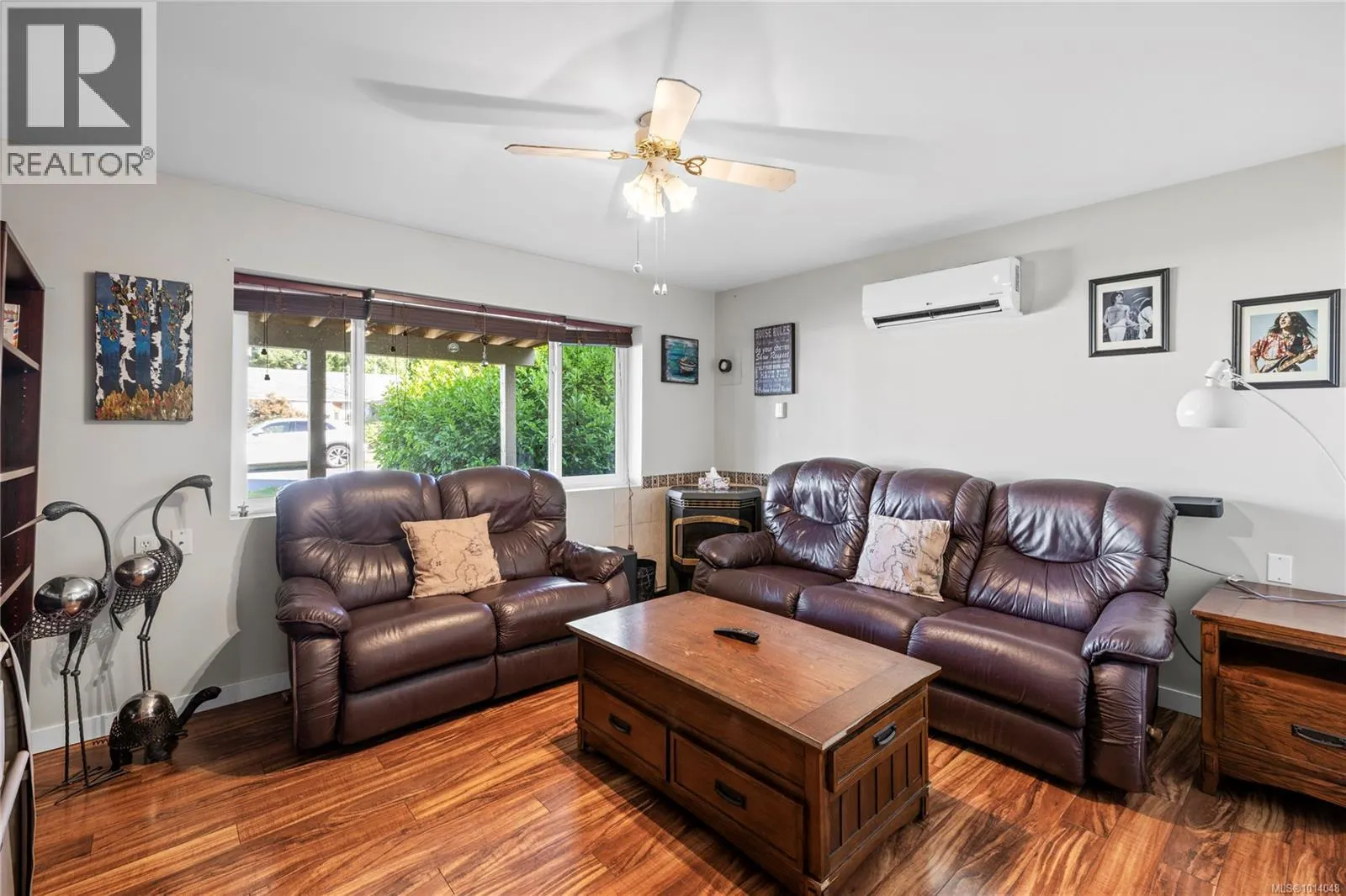 8056 Spinnaker Dr