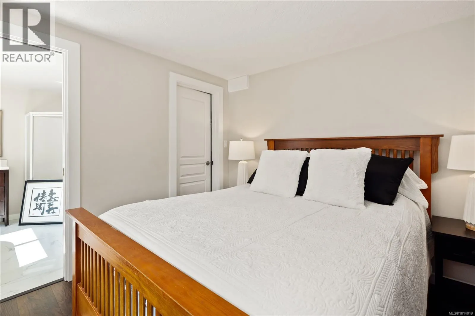 3061 Renfrew Rd