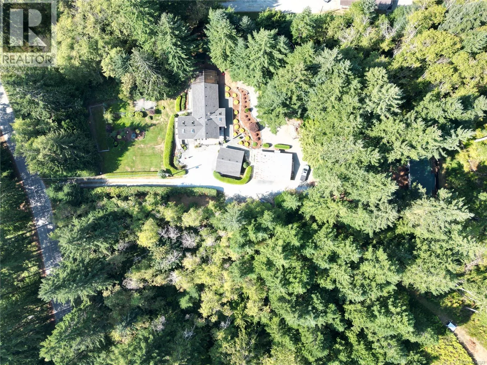 3061 Renfrew Rd