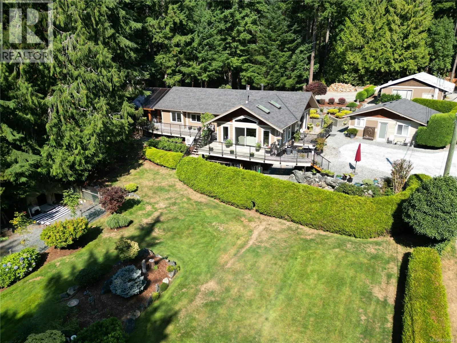 3061 Renfrew Rd