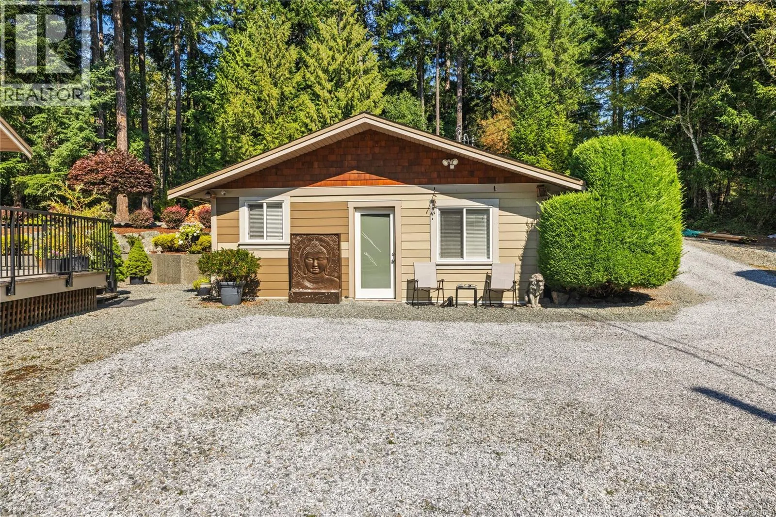 3061 Renfrew Rd