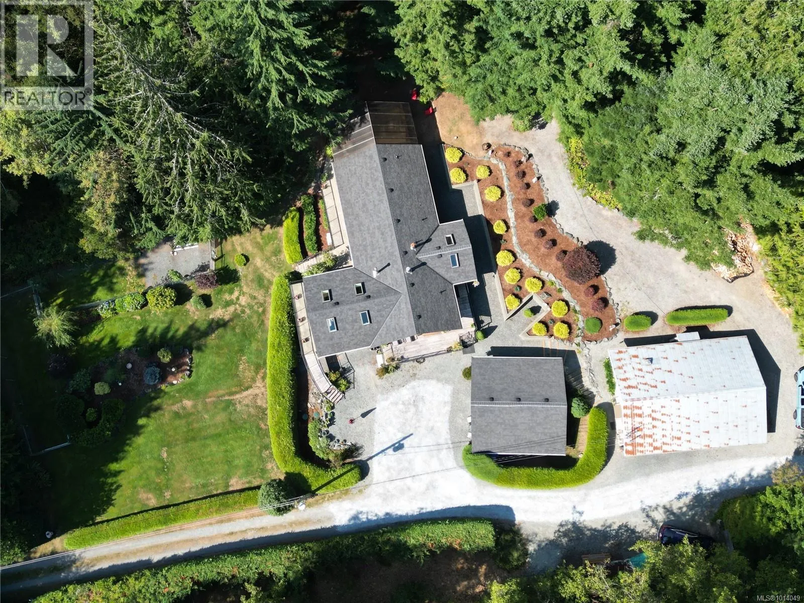 3061 Renfrew Rd