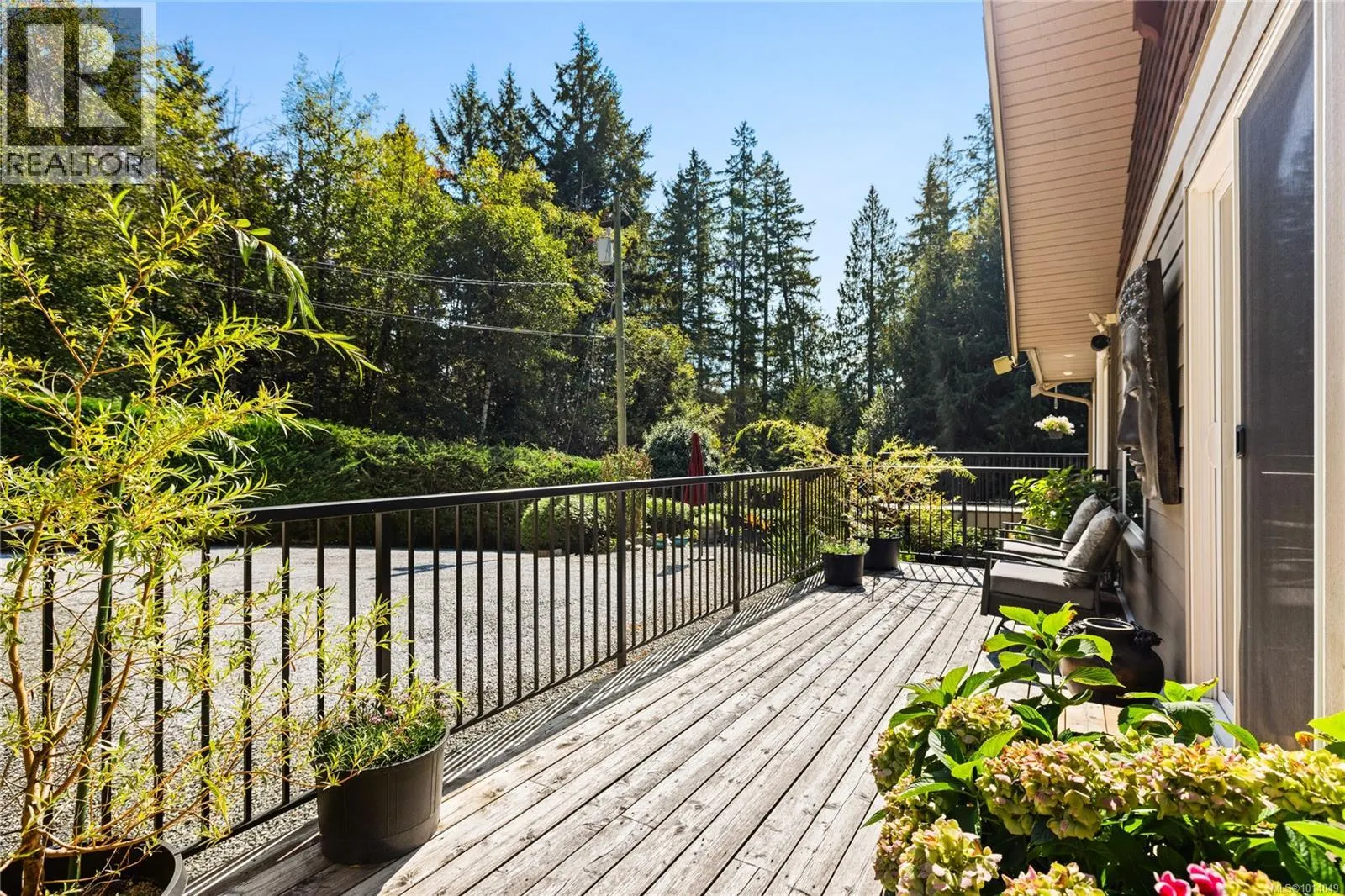 3061 Renfrew Rd