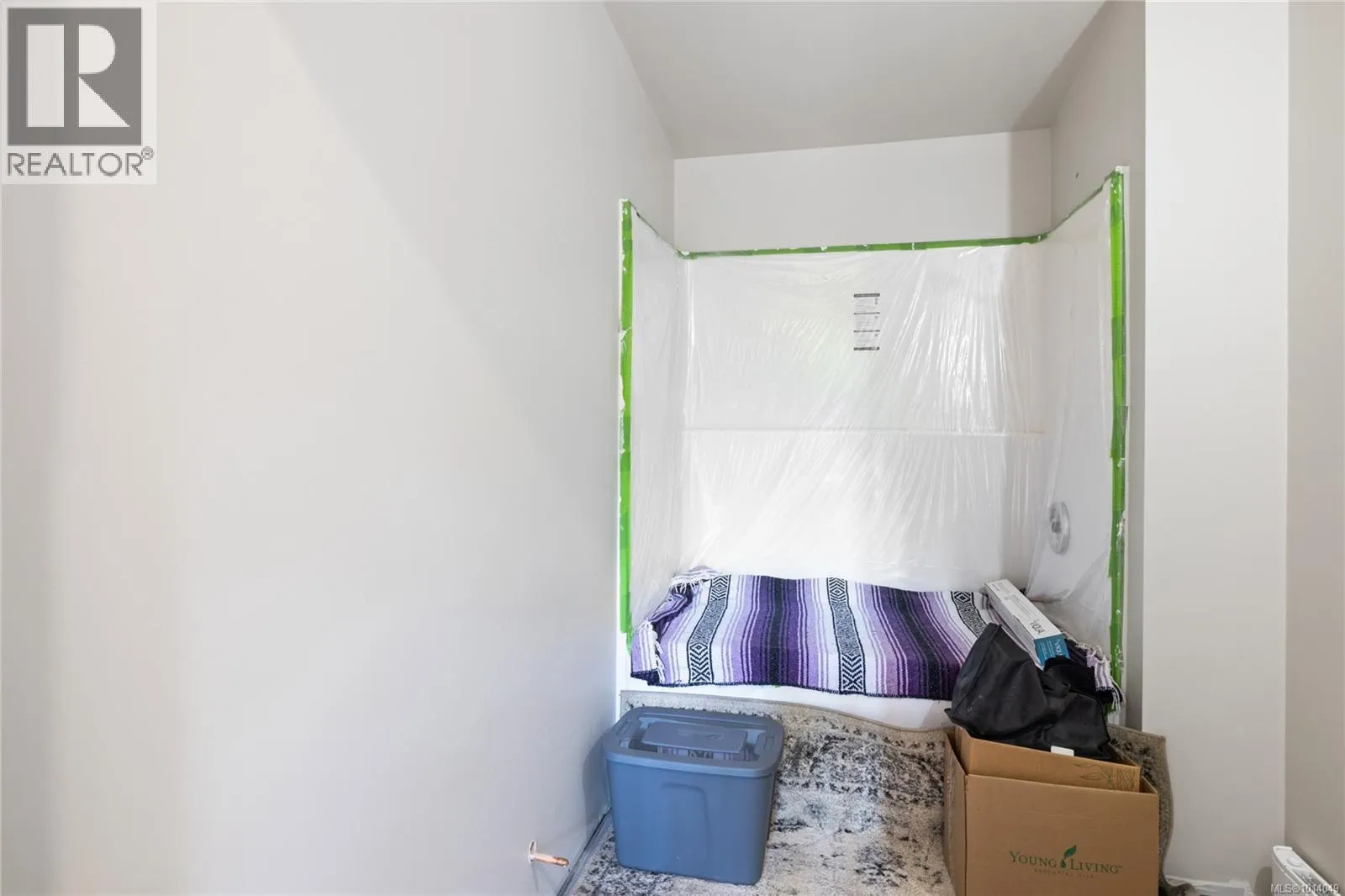 3061 Renfrew Rd