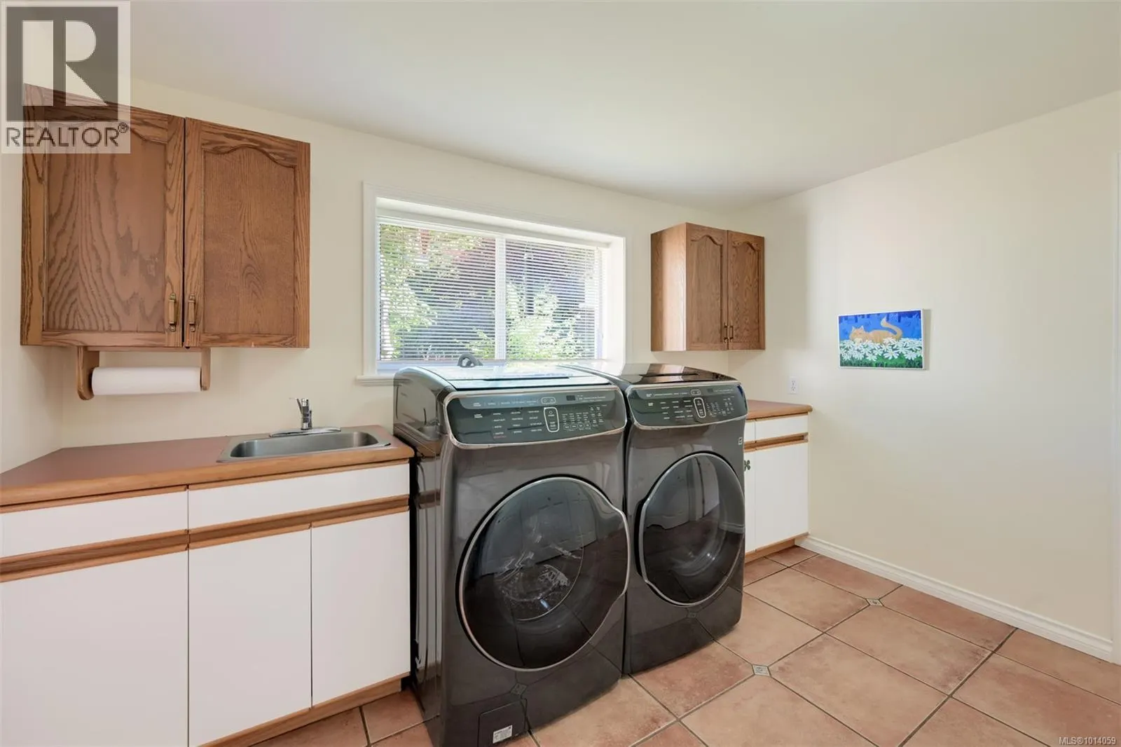 2886 Tudor Ave
