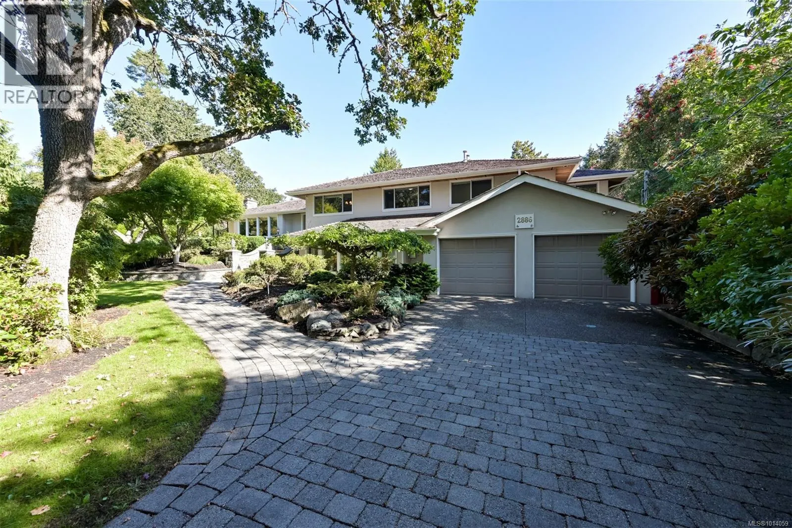 2886 Tudor Ave