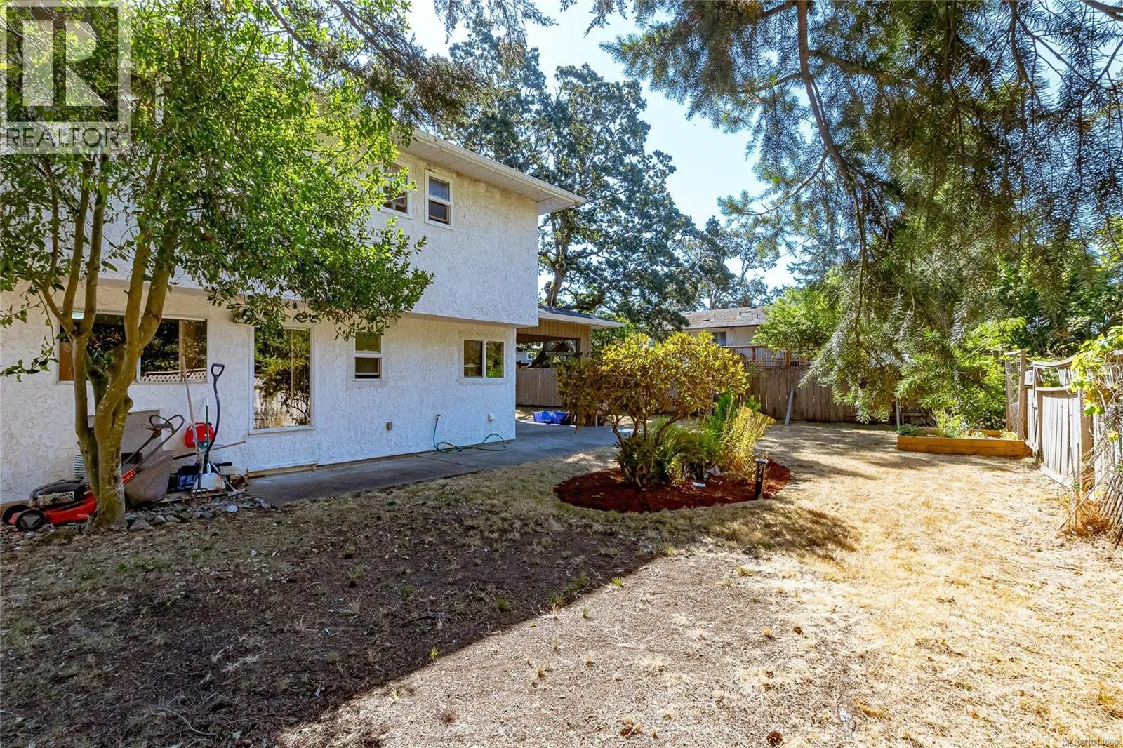 4166 Crosshaven Close