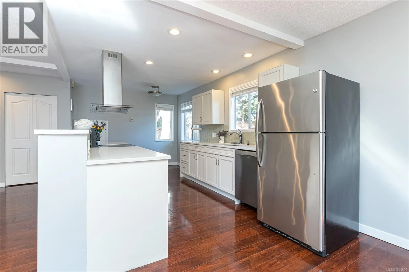 4166 Crosshaven Close