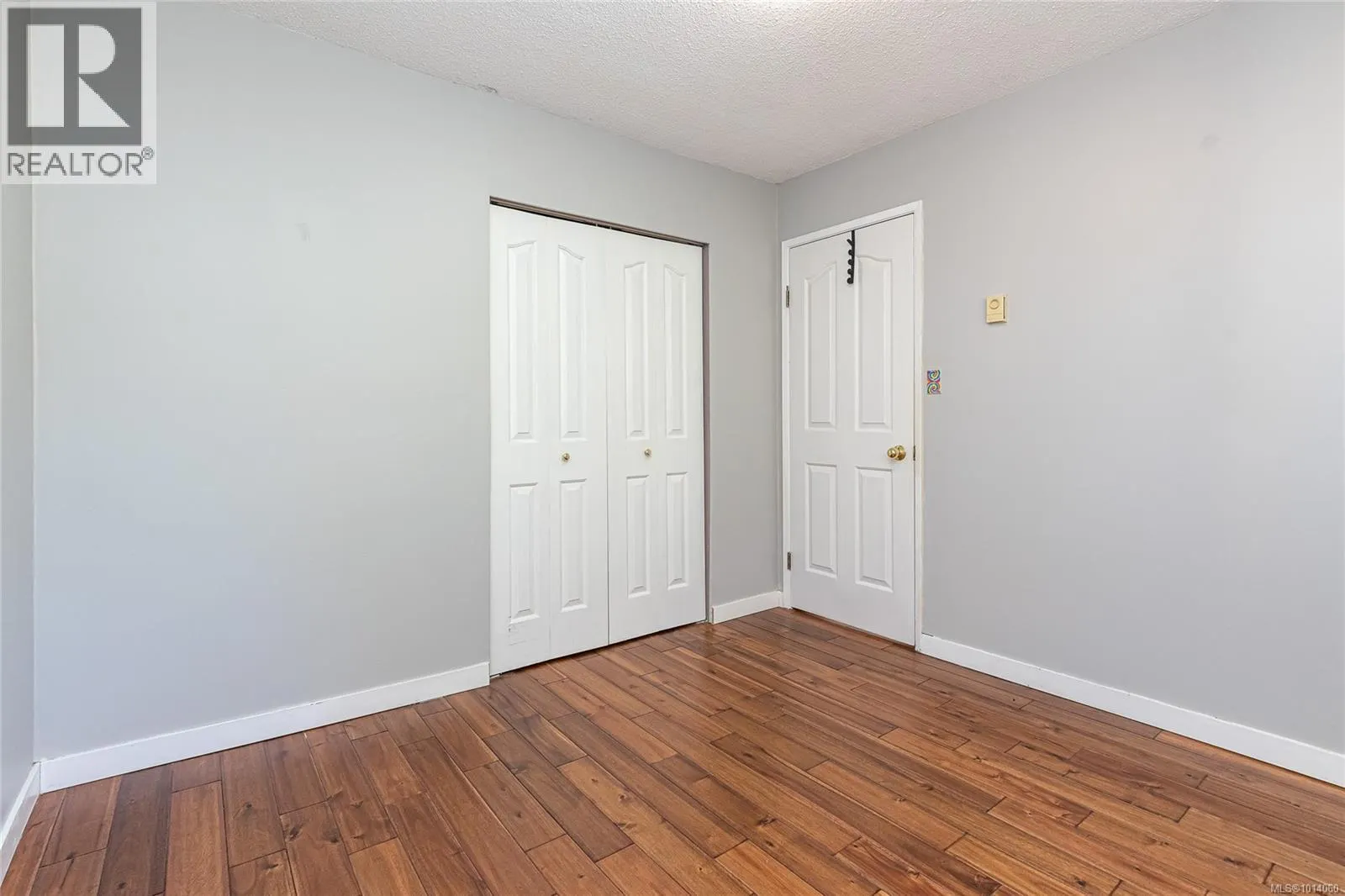4166 Crosshaven Close
