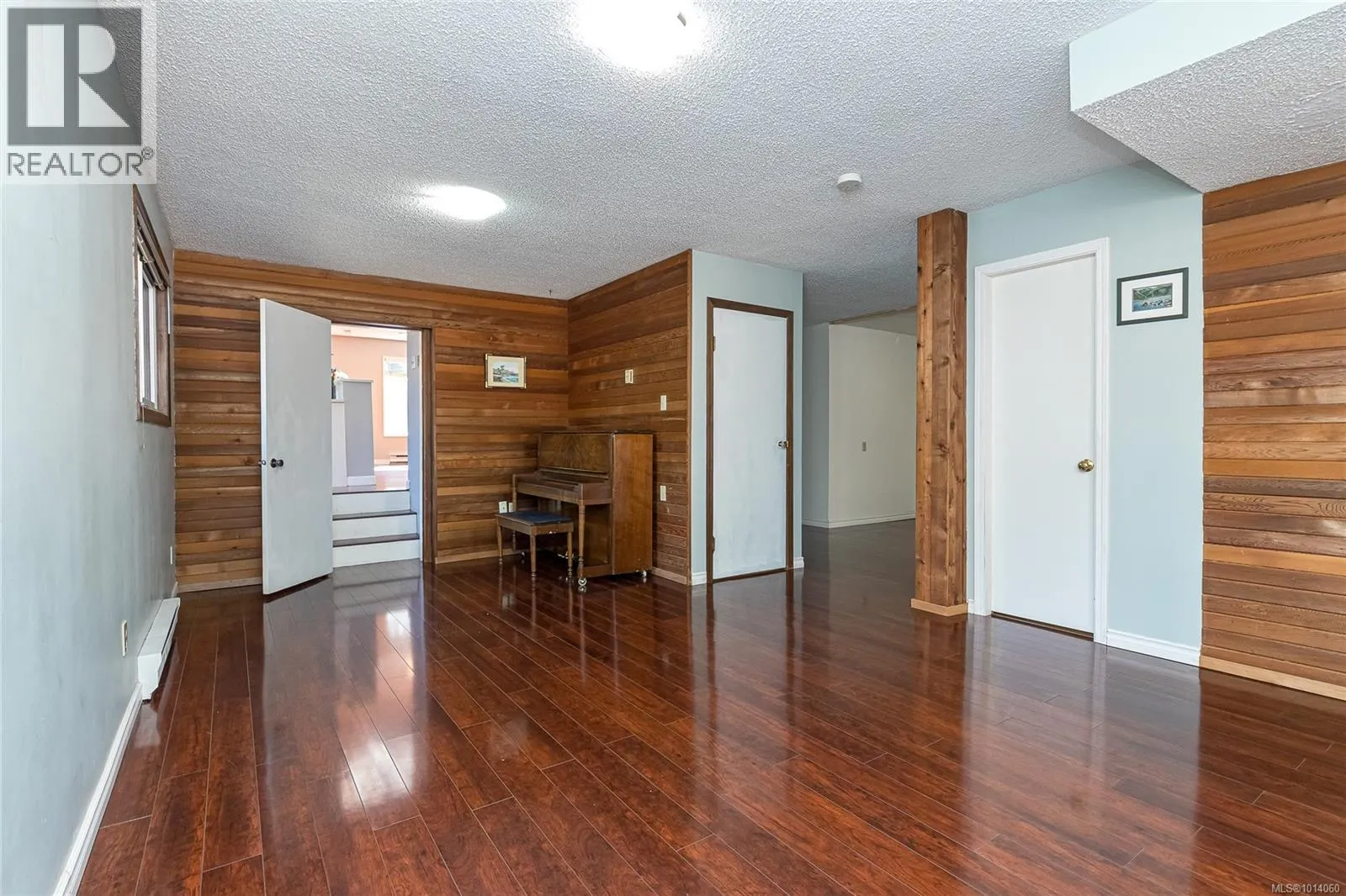 4166 Crosshaven Close