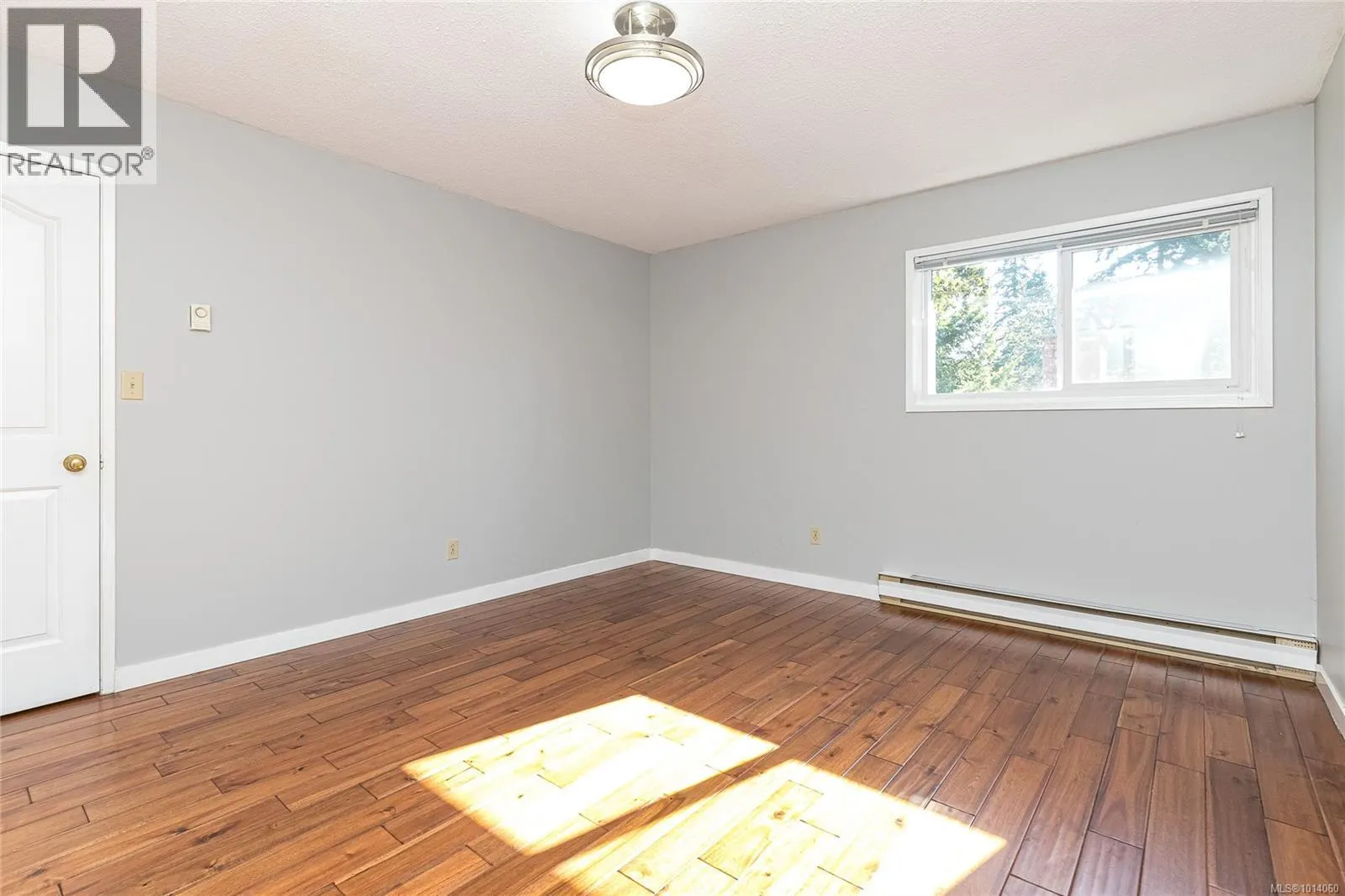 4166 Crosshaven Close