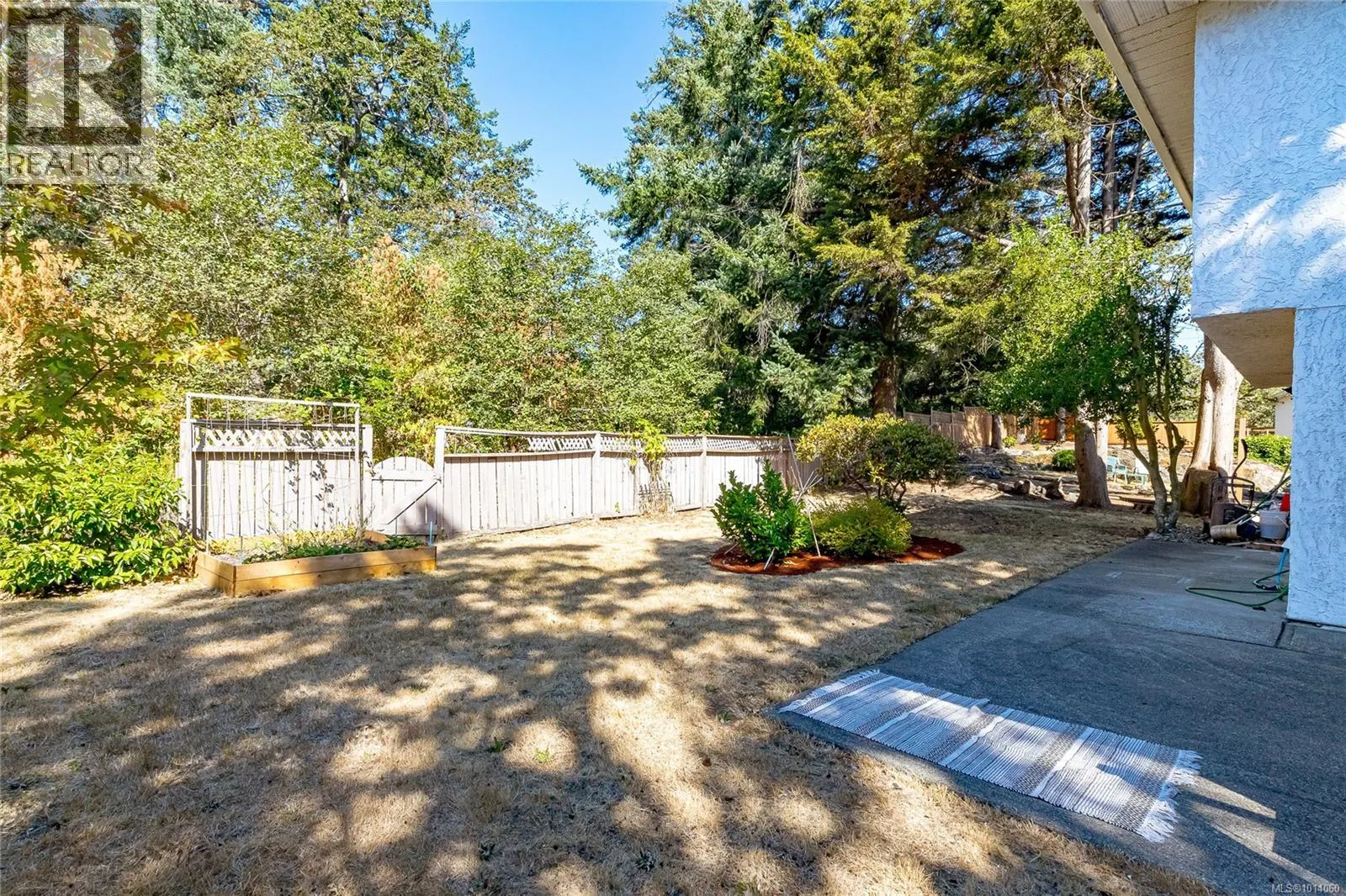 4166 Crosshaven Close