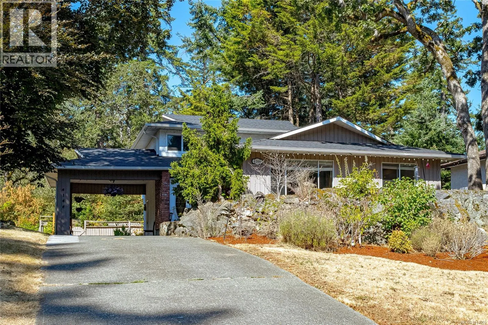 4166 Crosshaven Close
