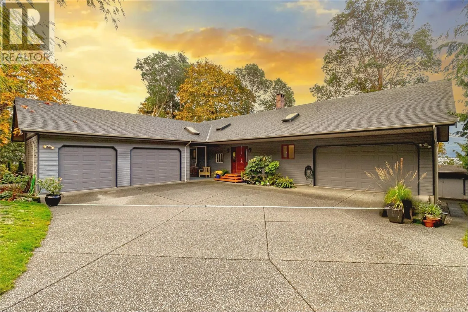 10662 Alder Cres