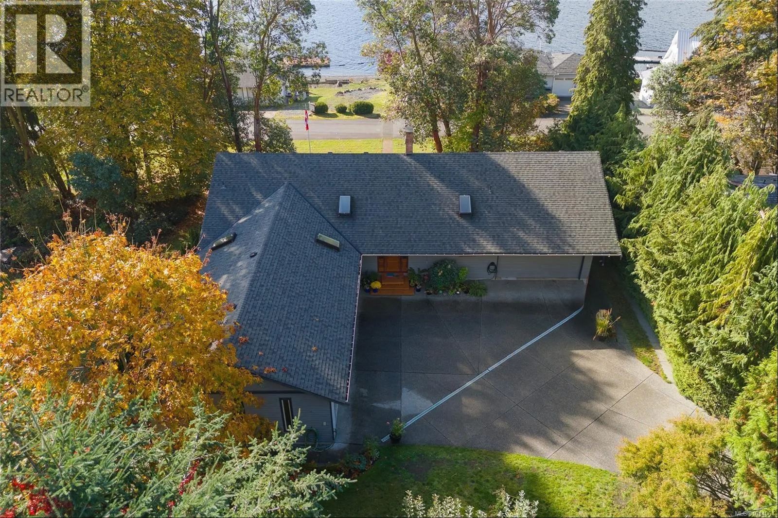 10662 Alder Cres