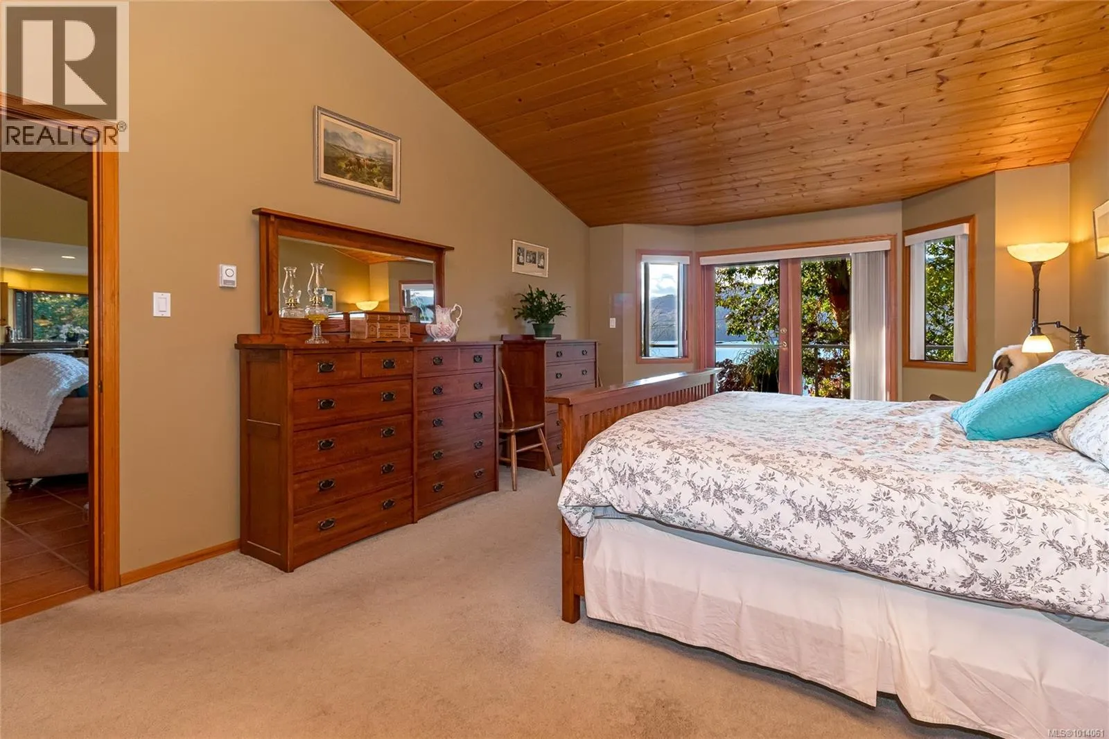 10662 Alder Cres