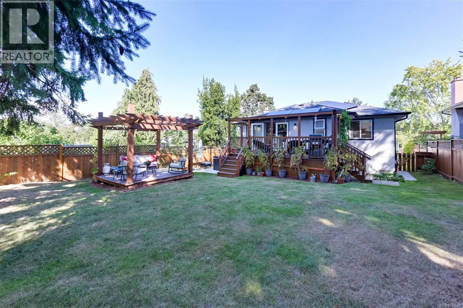 815 Leslie Dr