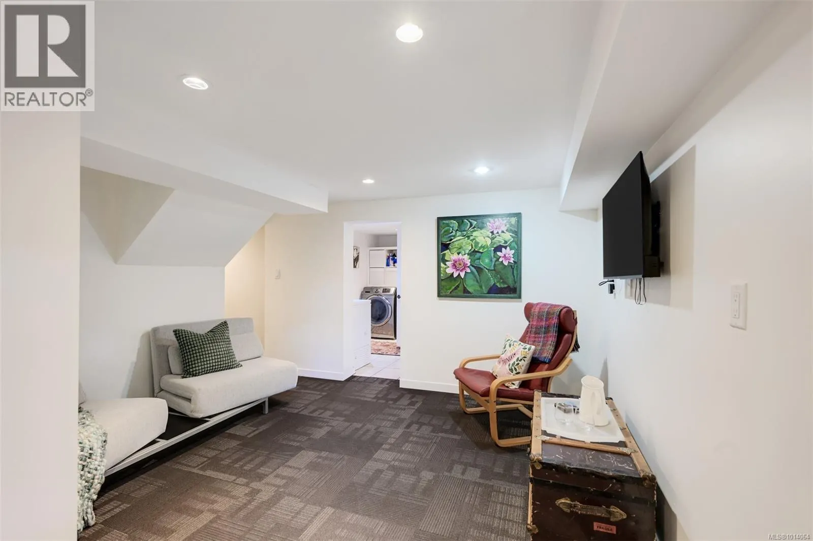 815 Leslie Dr