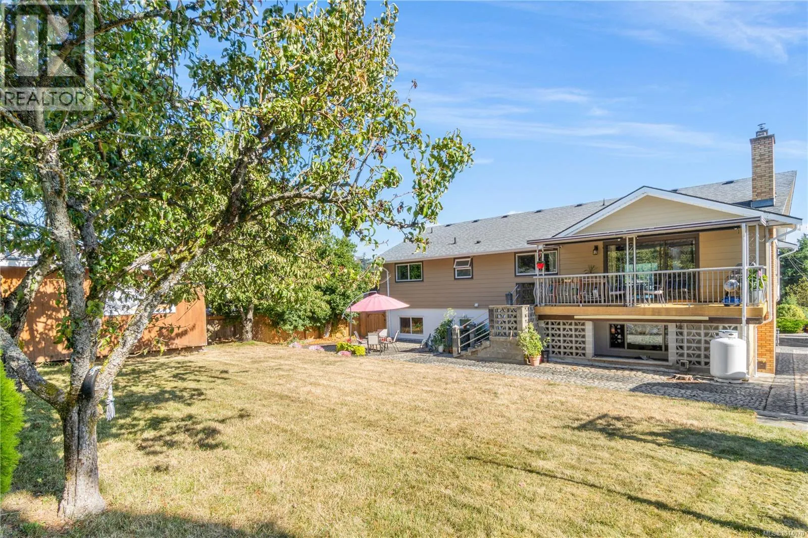 2815 Cosgrove Cres