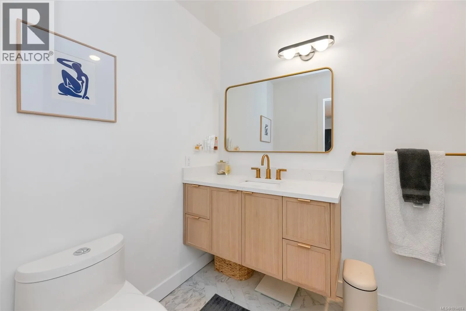 4489 Emily Carr Dr