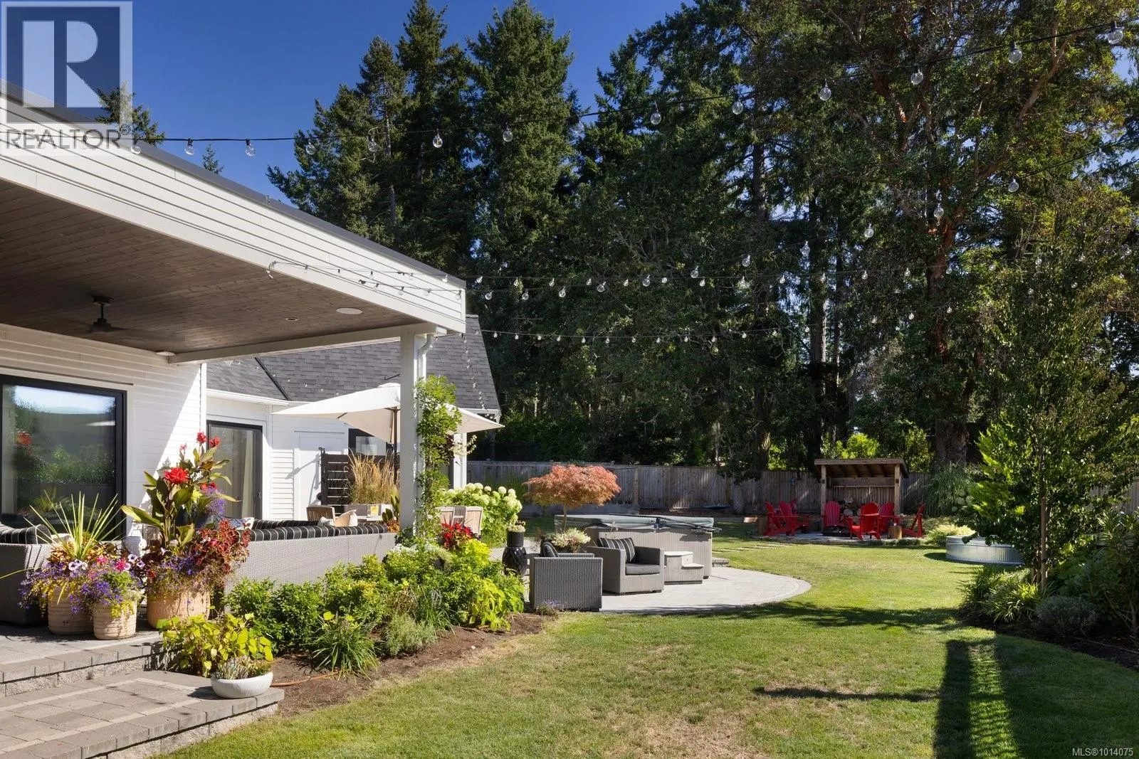 585 Downey Rd