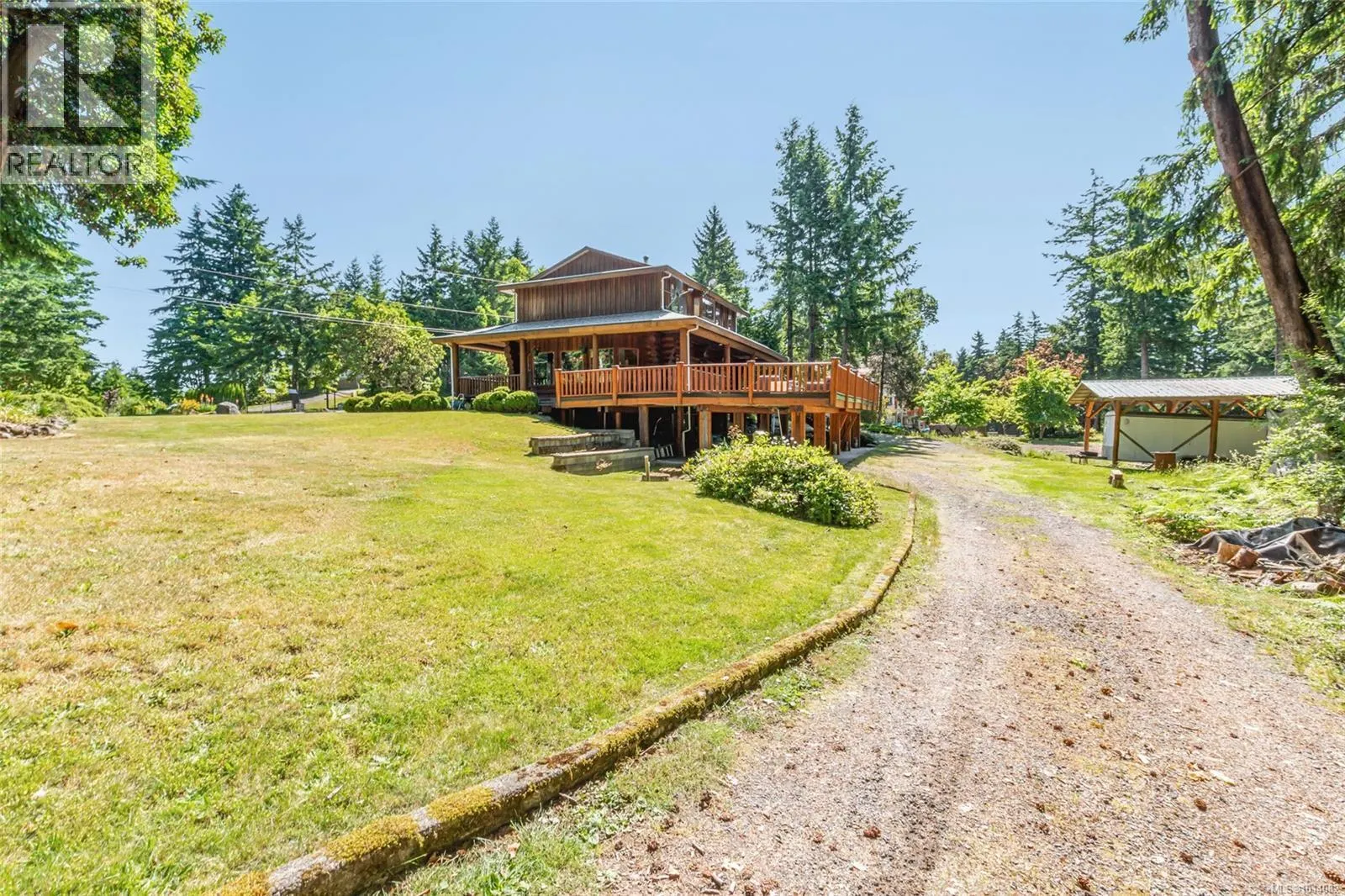 3769 Panorama Cres