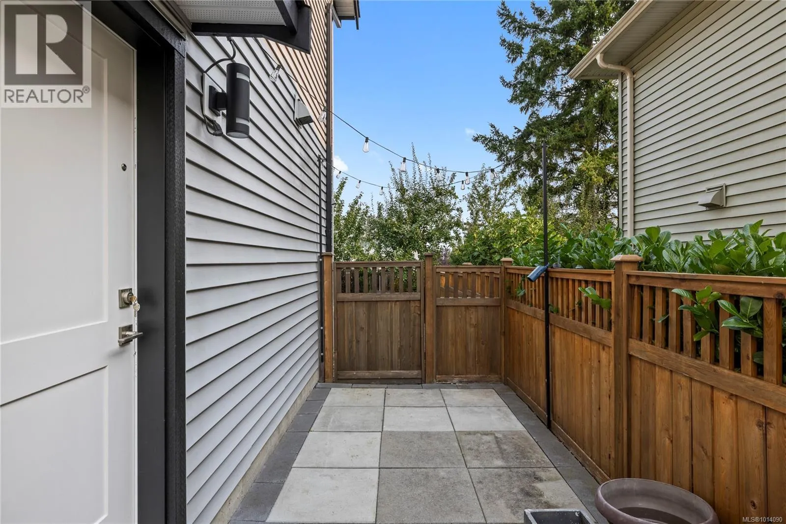 544 Grewal Pl