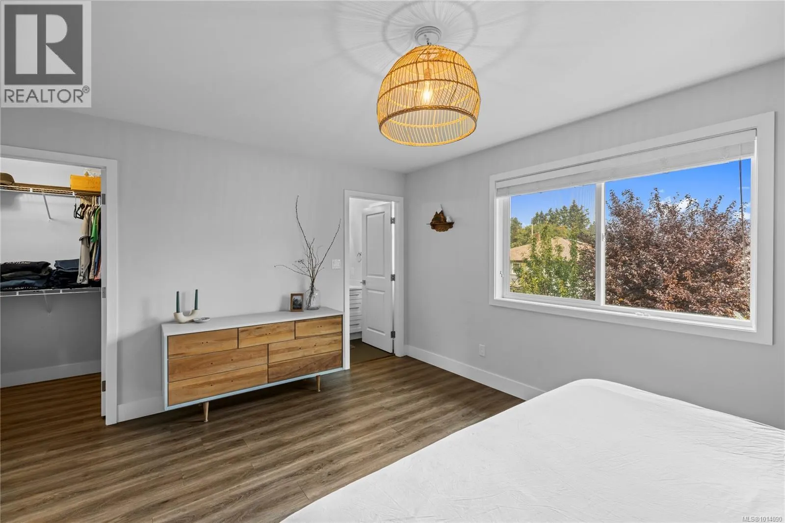 544 Grewal Pl