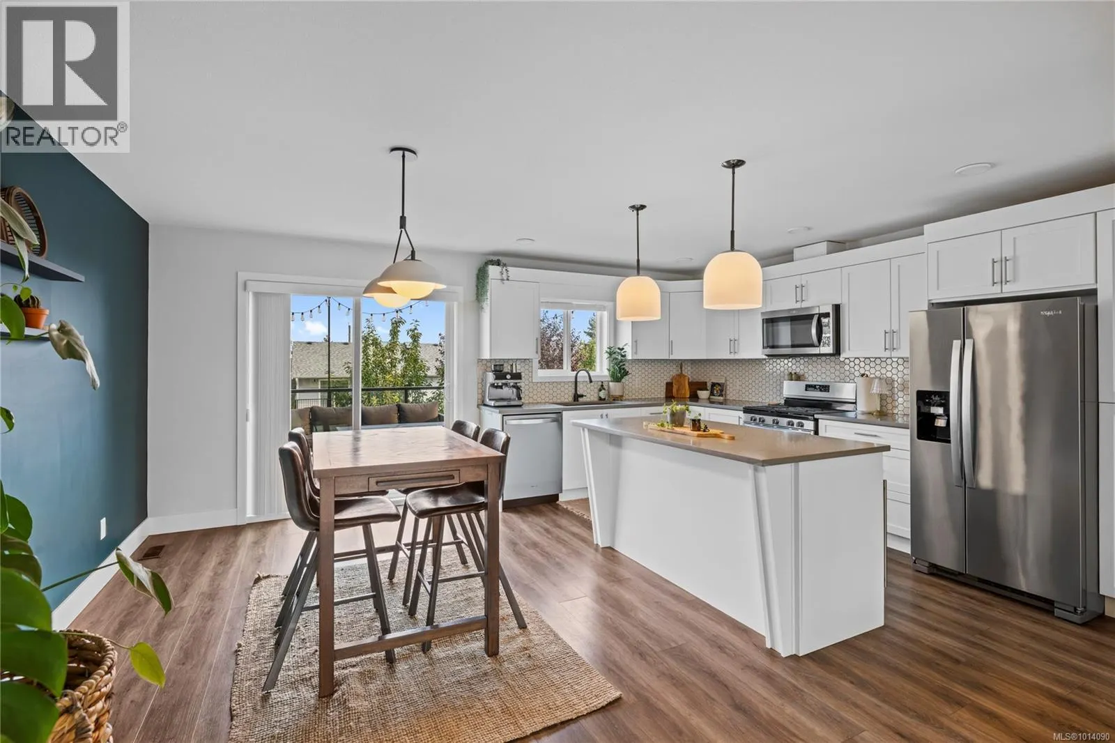544 Grewal Pl