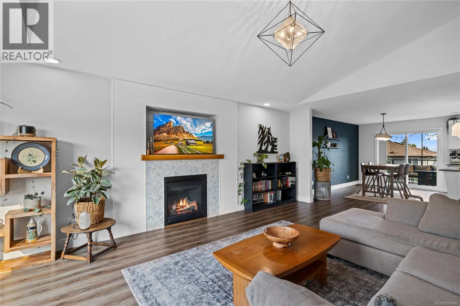 544 Grewal Pl