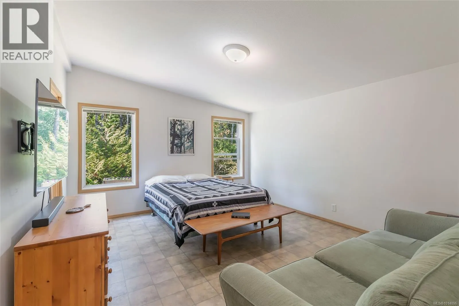 1375 Dolly Varden Way