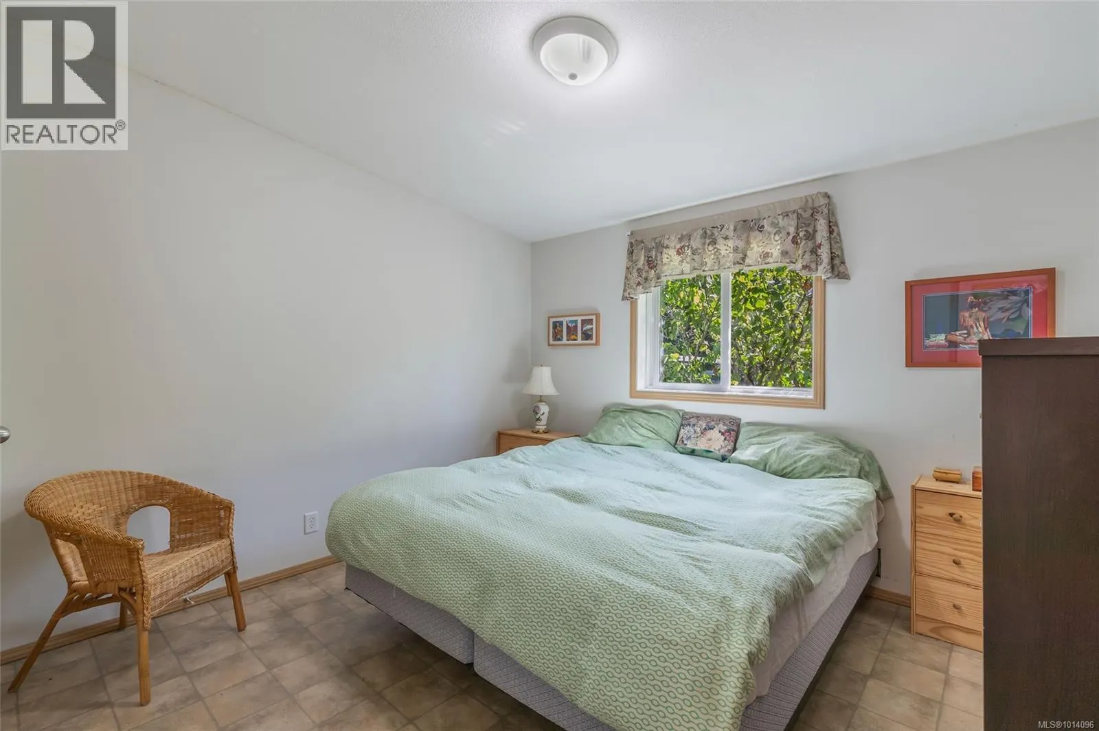 1375 Dolly Varden Way