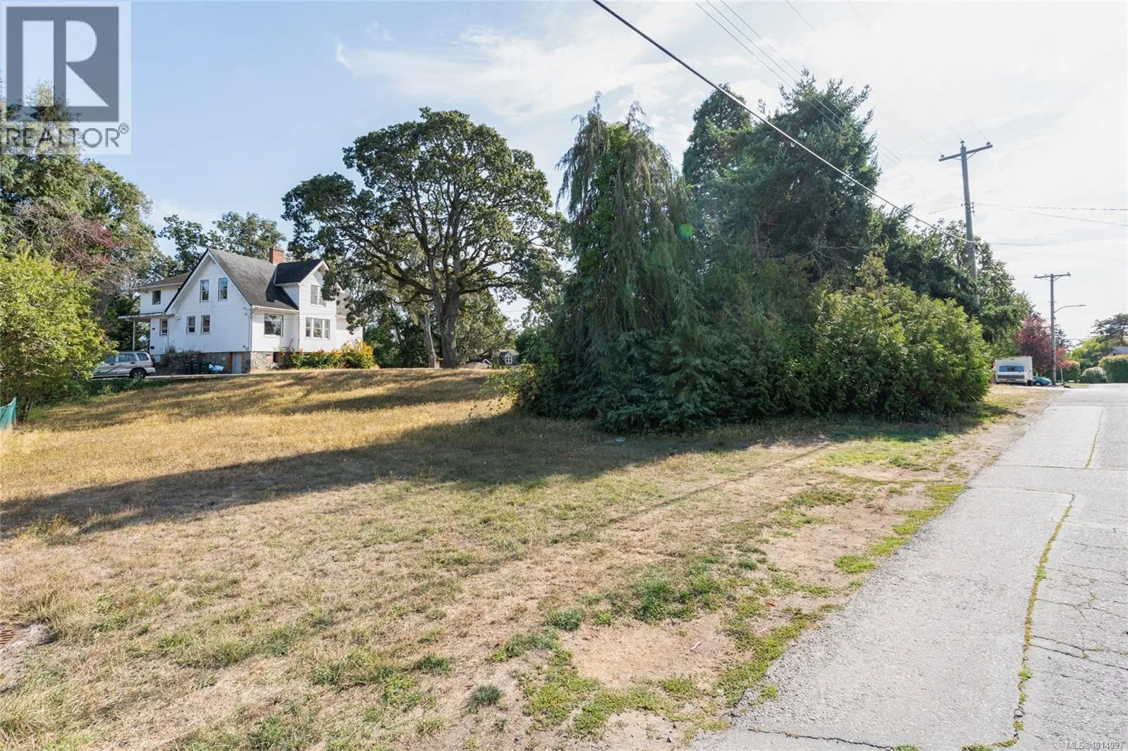 3353 Salsbury Way