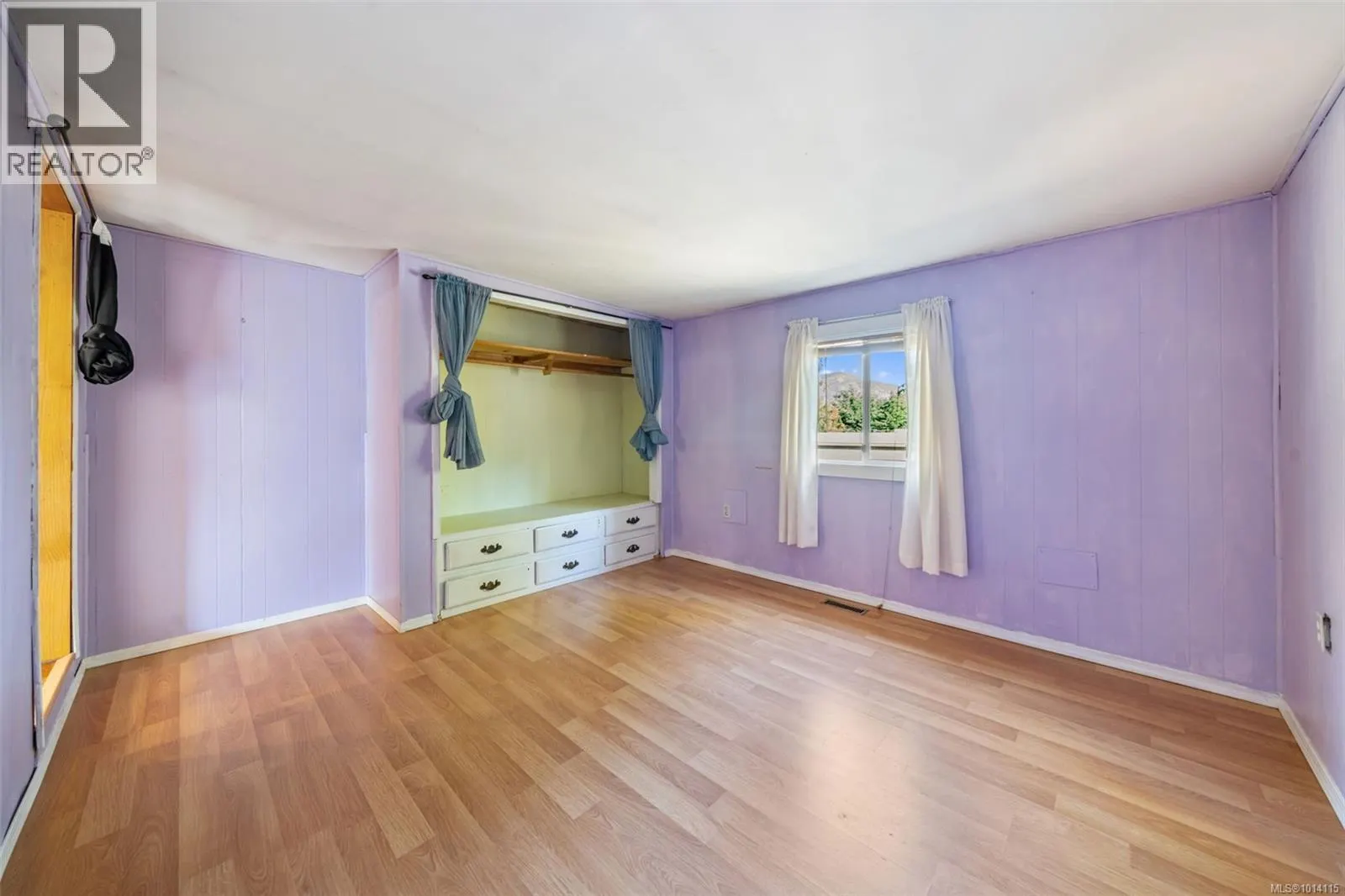 4 1265 Cherry Point Rd