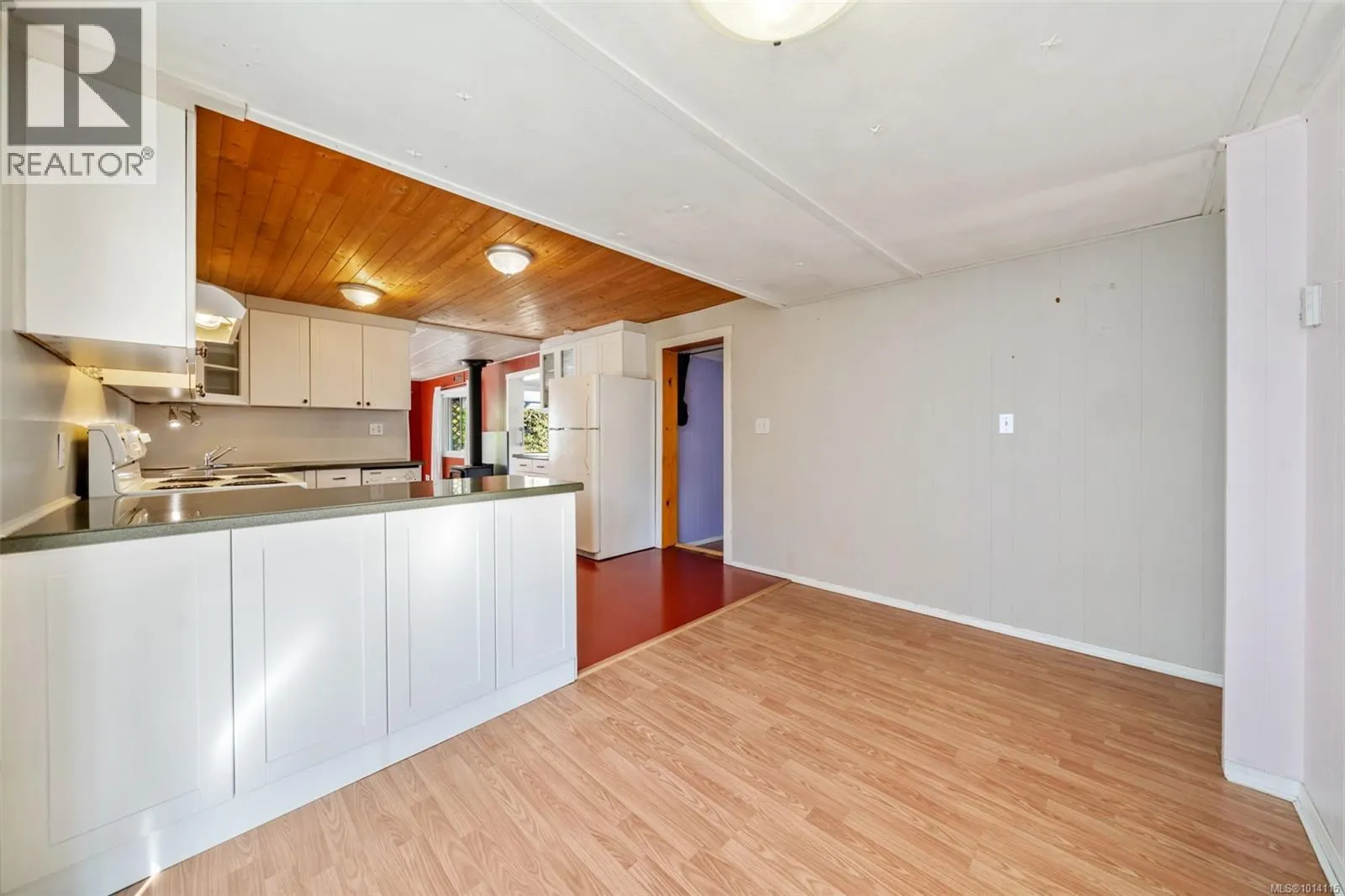 4 1265 Cherry Point Rd