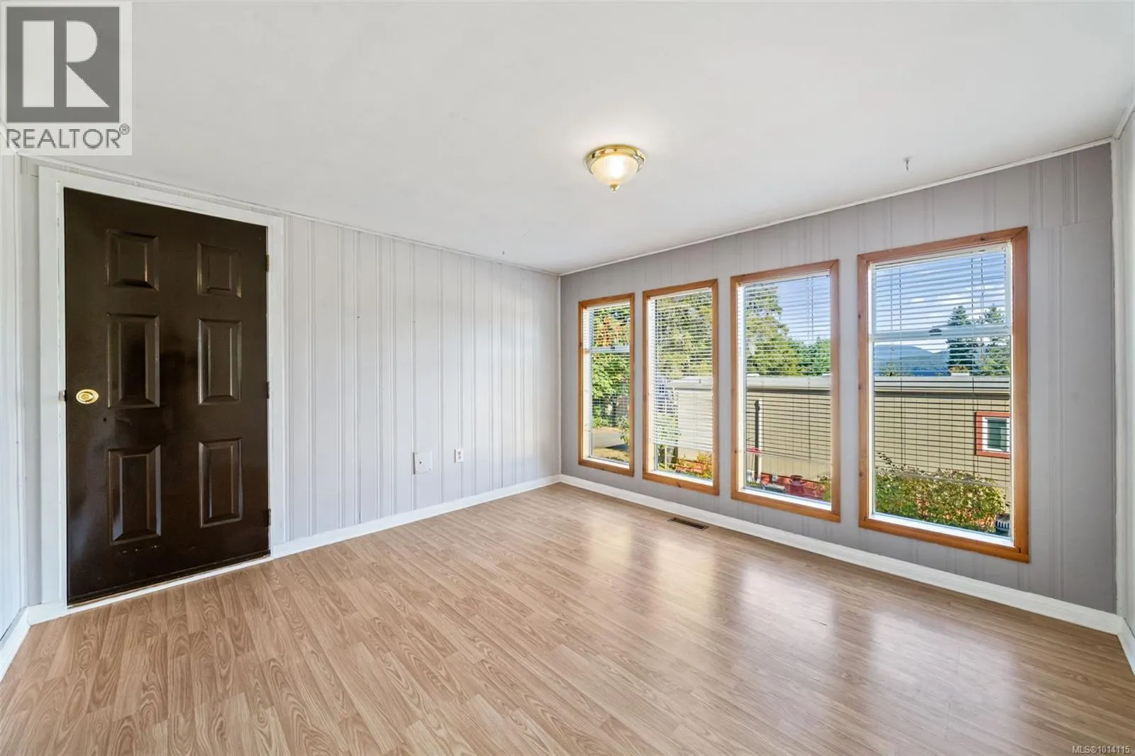 4 1265 Cherry Point Rd