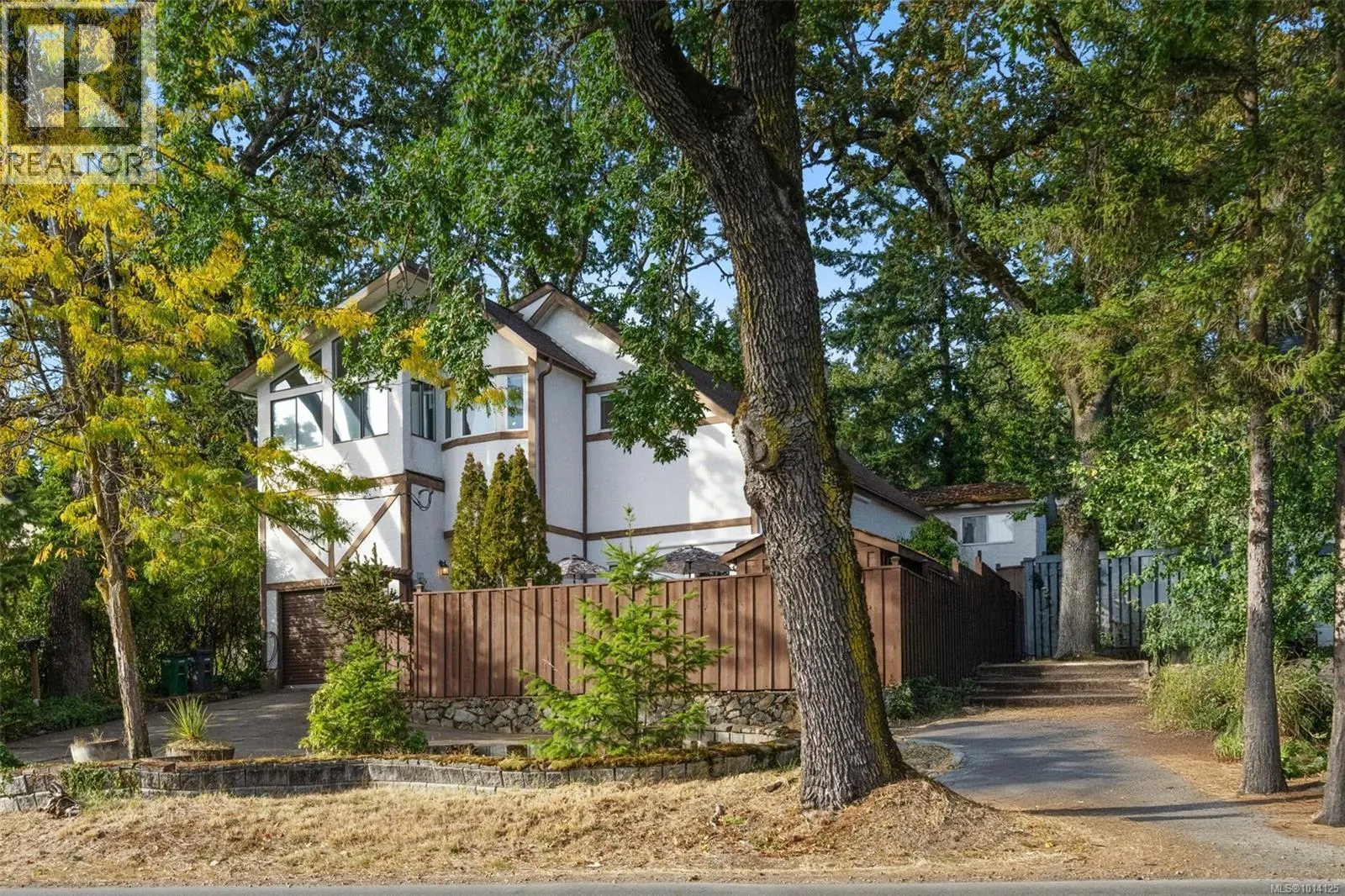 1030 Burnside Rd W