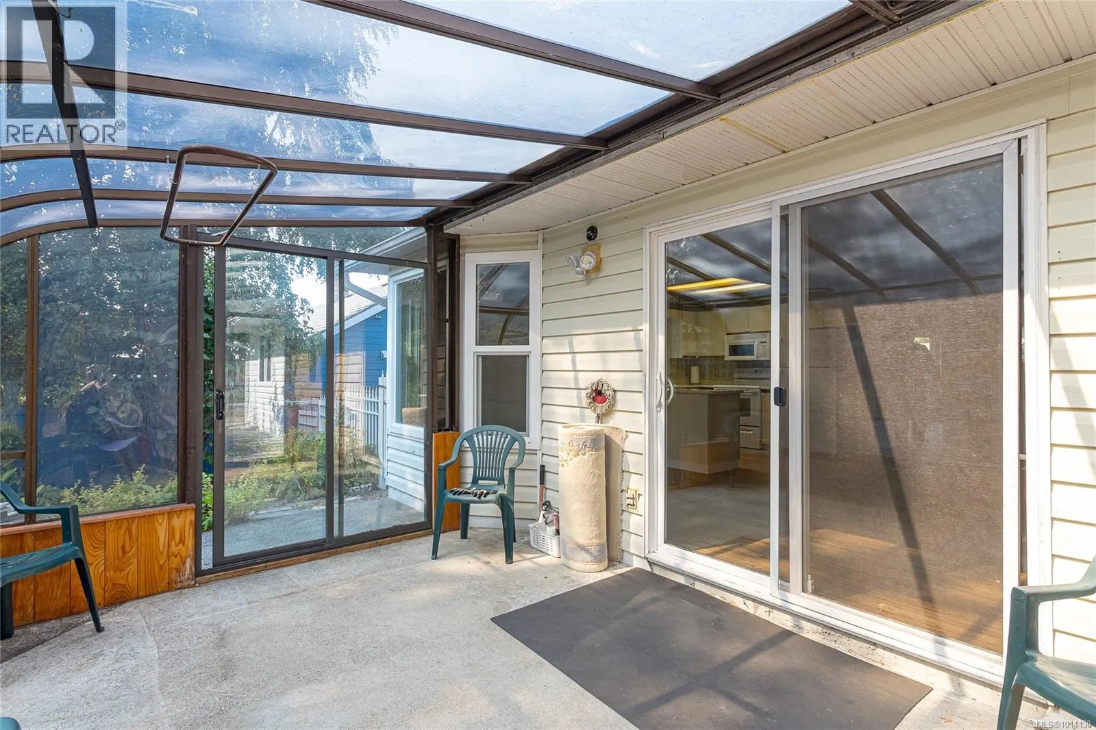548 Hawthorne Dr