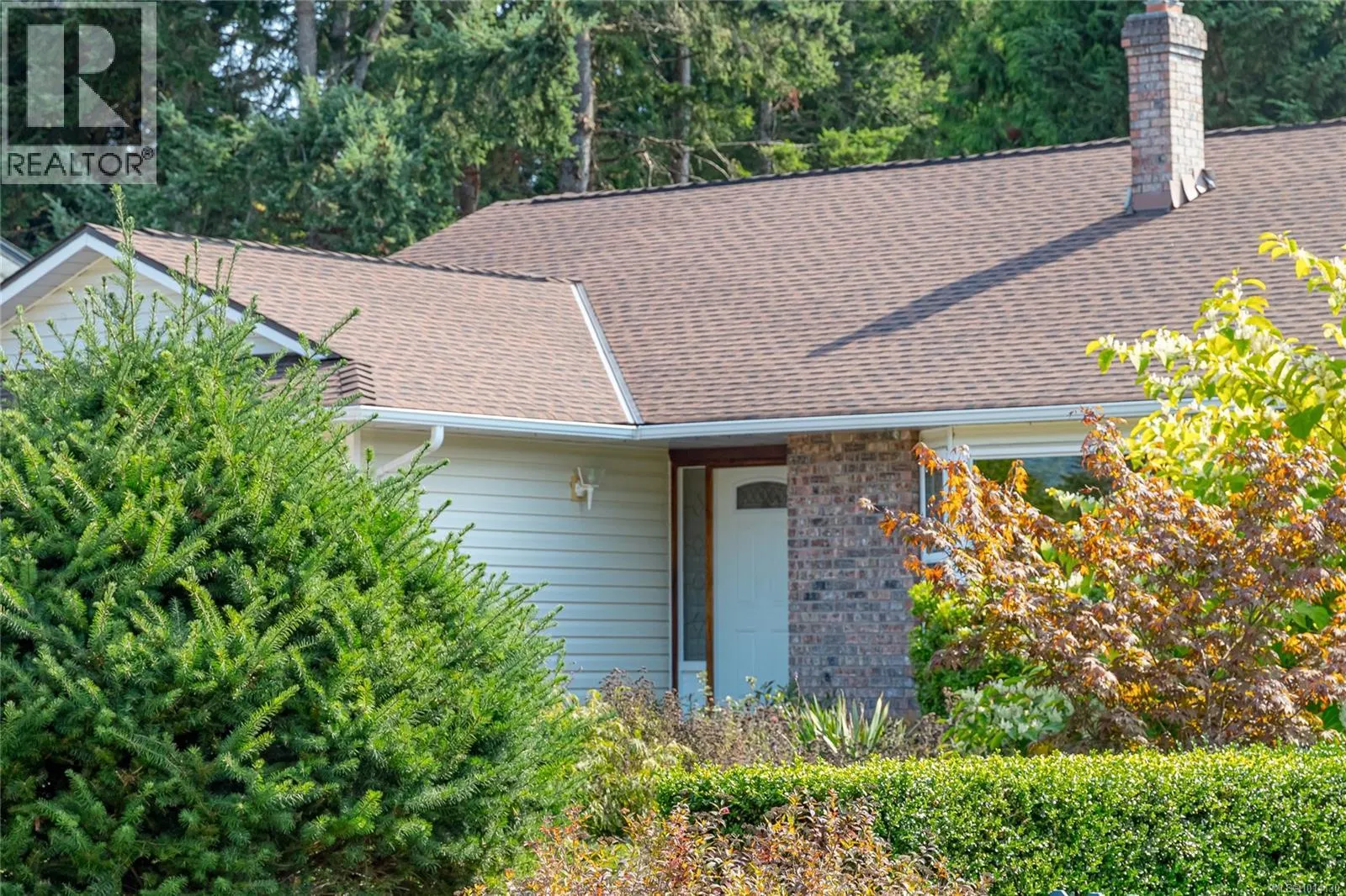 548 Hawthorne Dr
