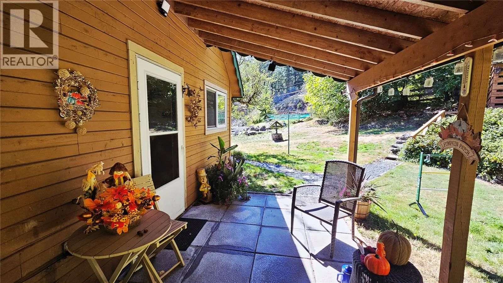 5162 Sooke Rd