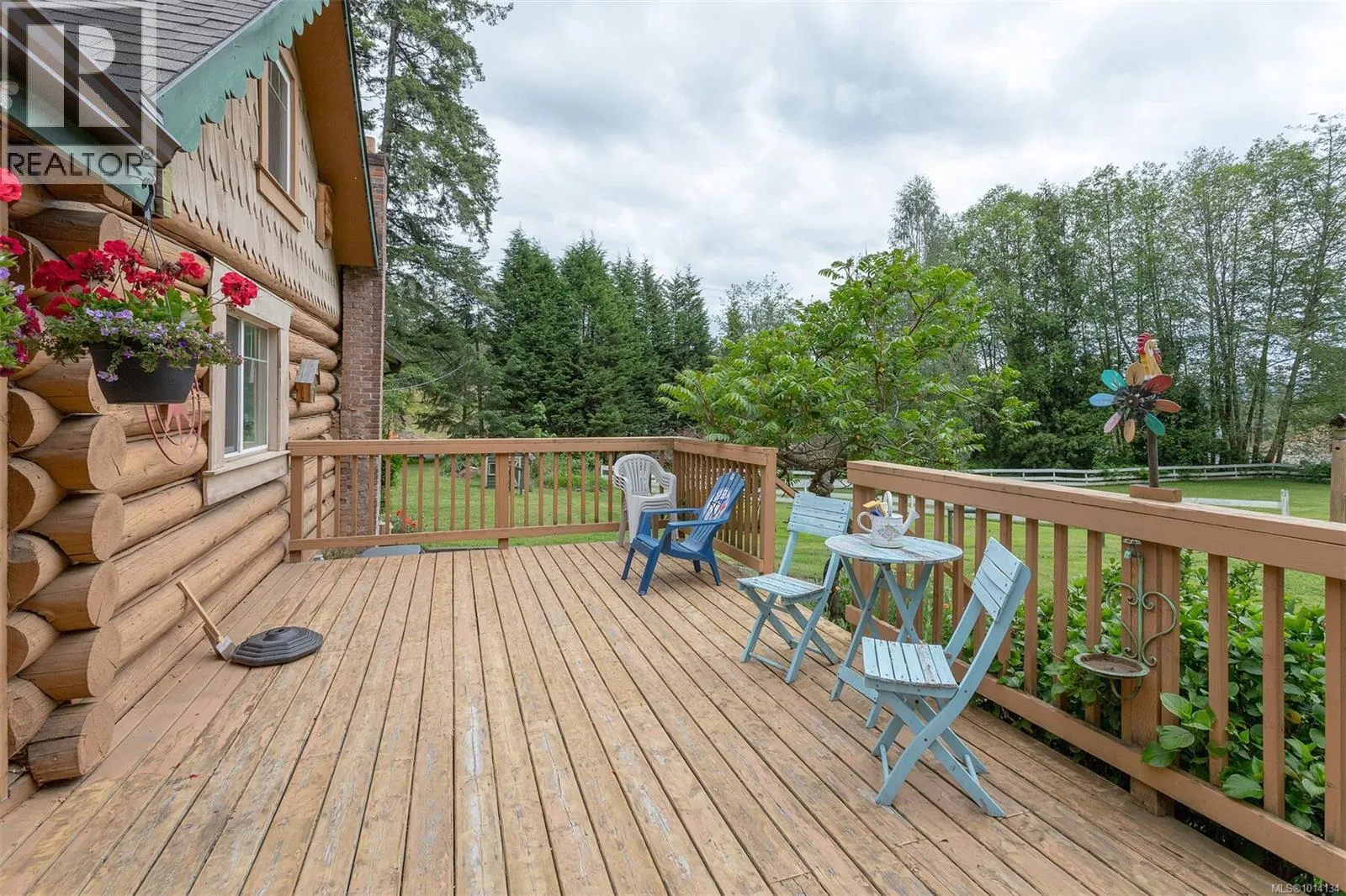 5162 Sooke Rd