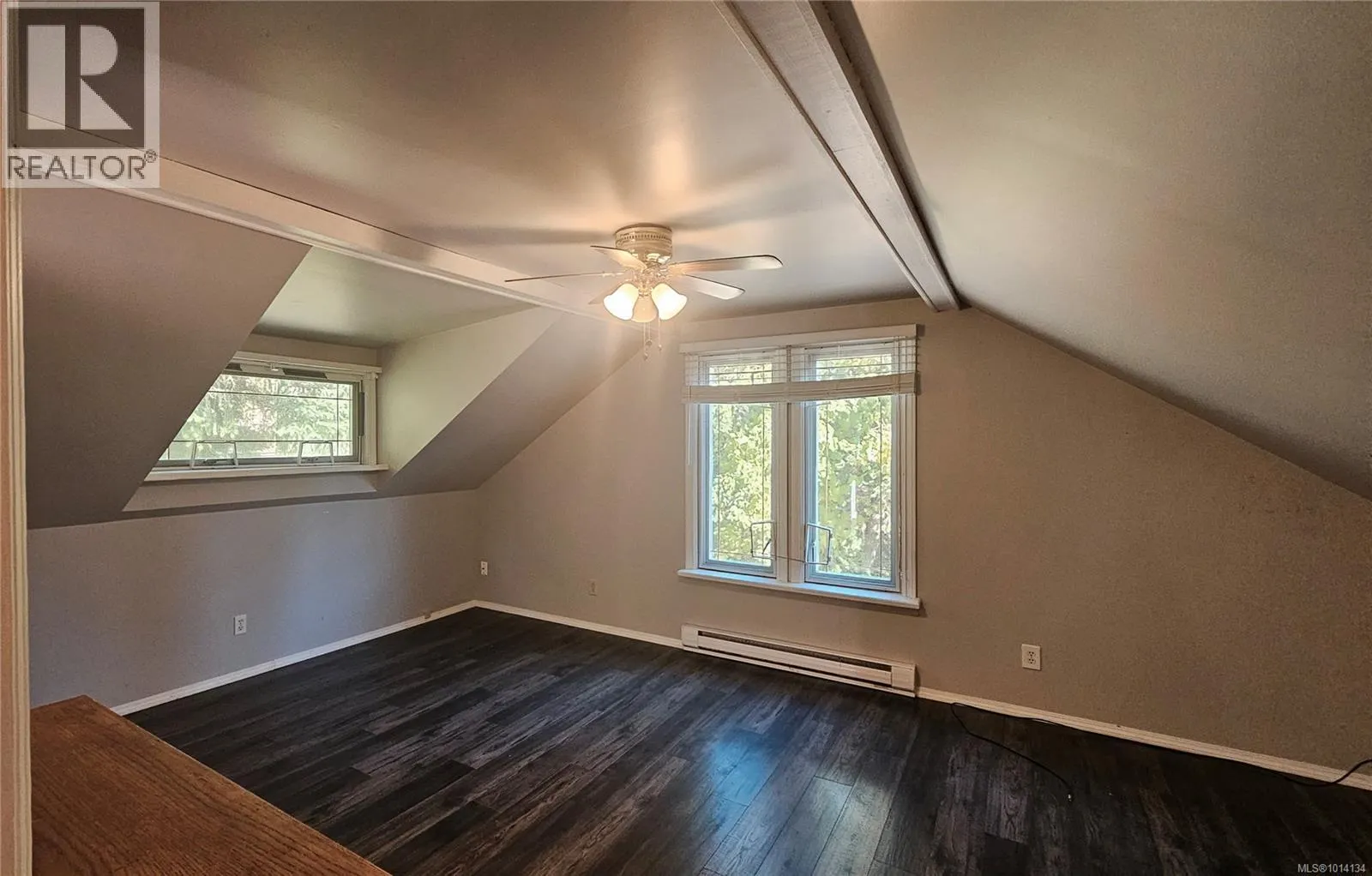 5162 Sooke Rd