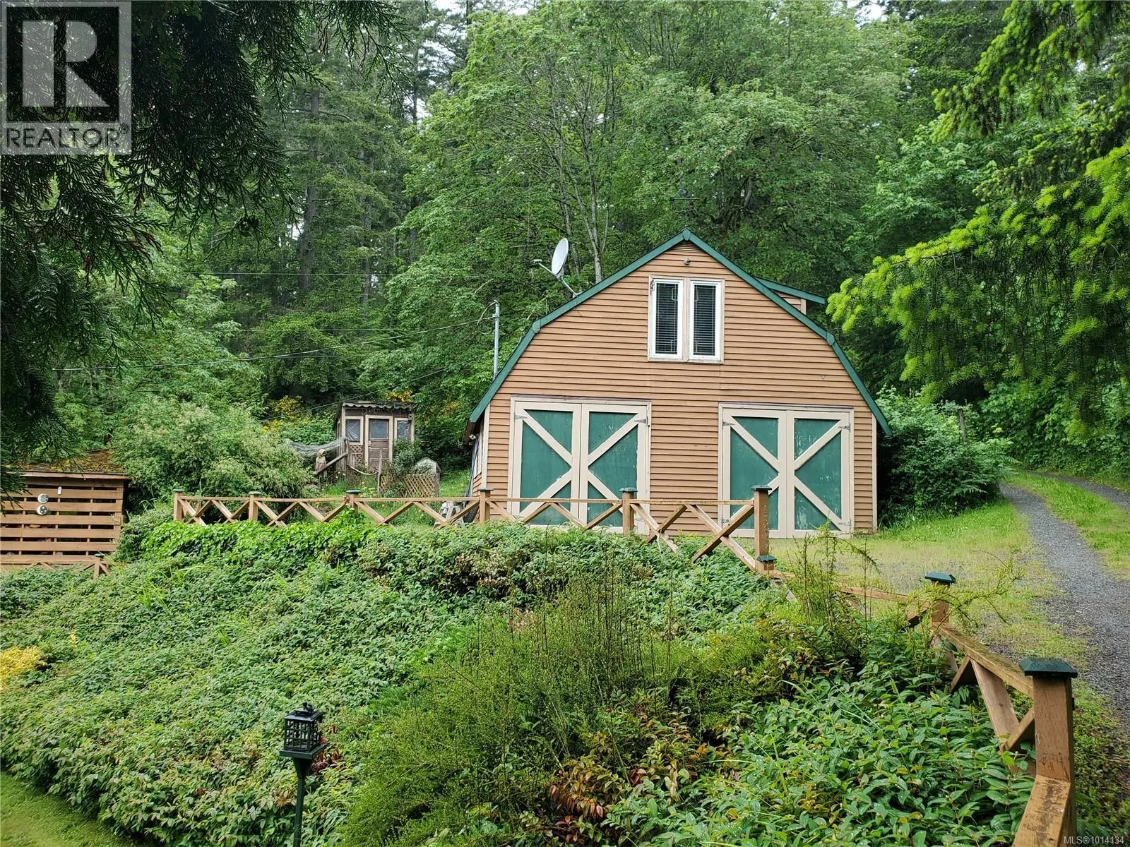5162 Sooke Rd