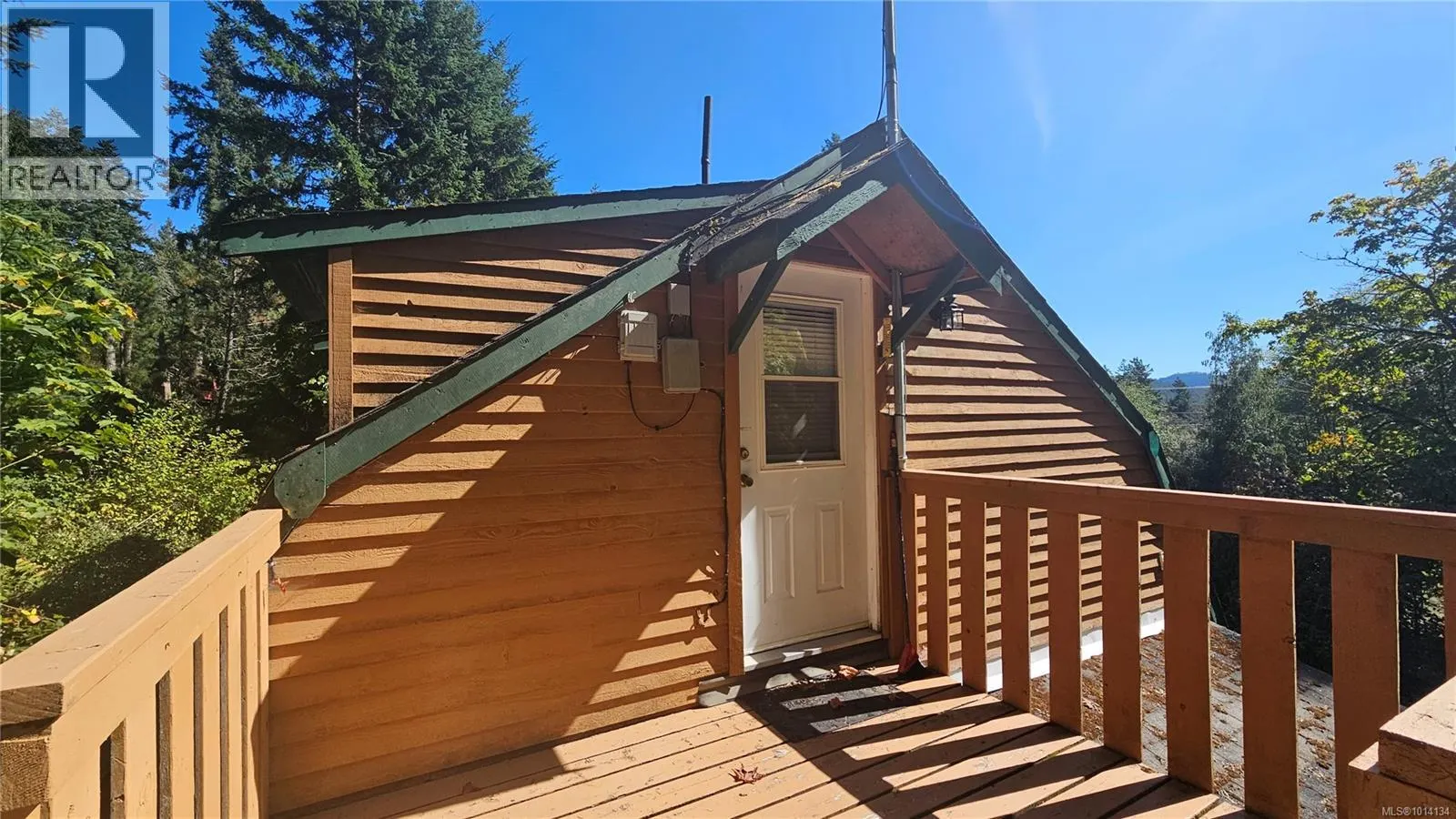 5162 Sooke Rd