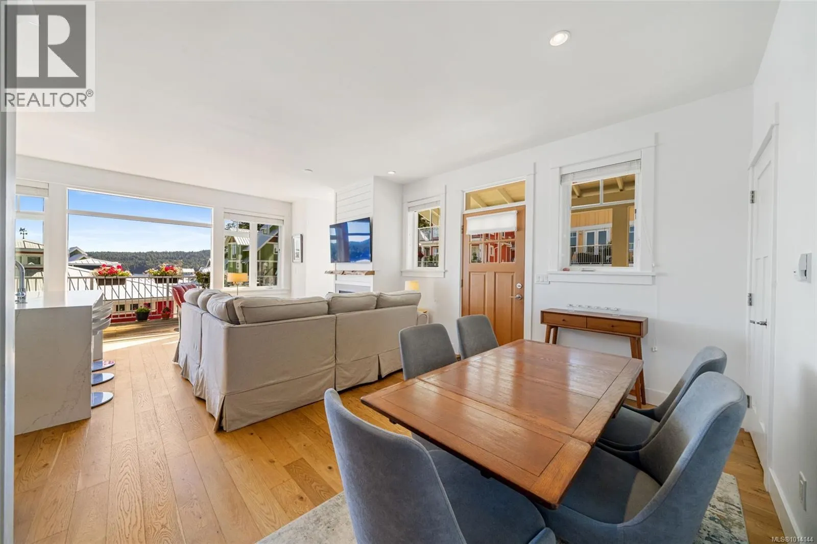 1113 Spirit Bay Rd