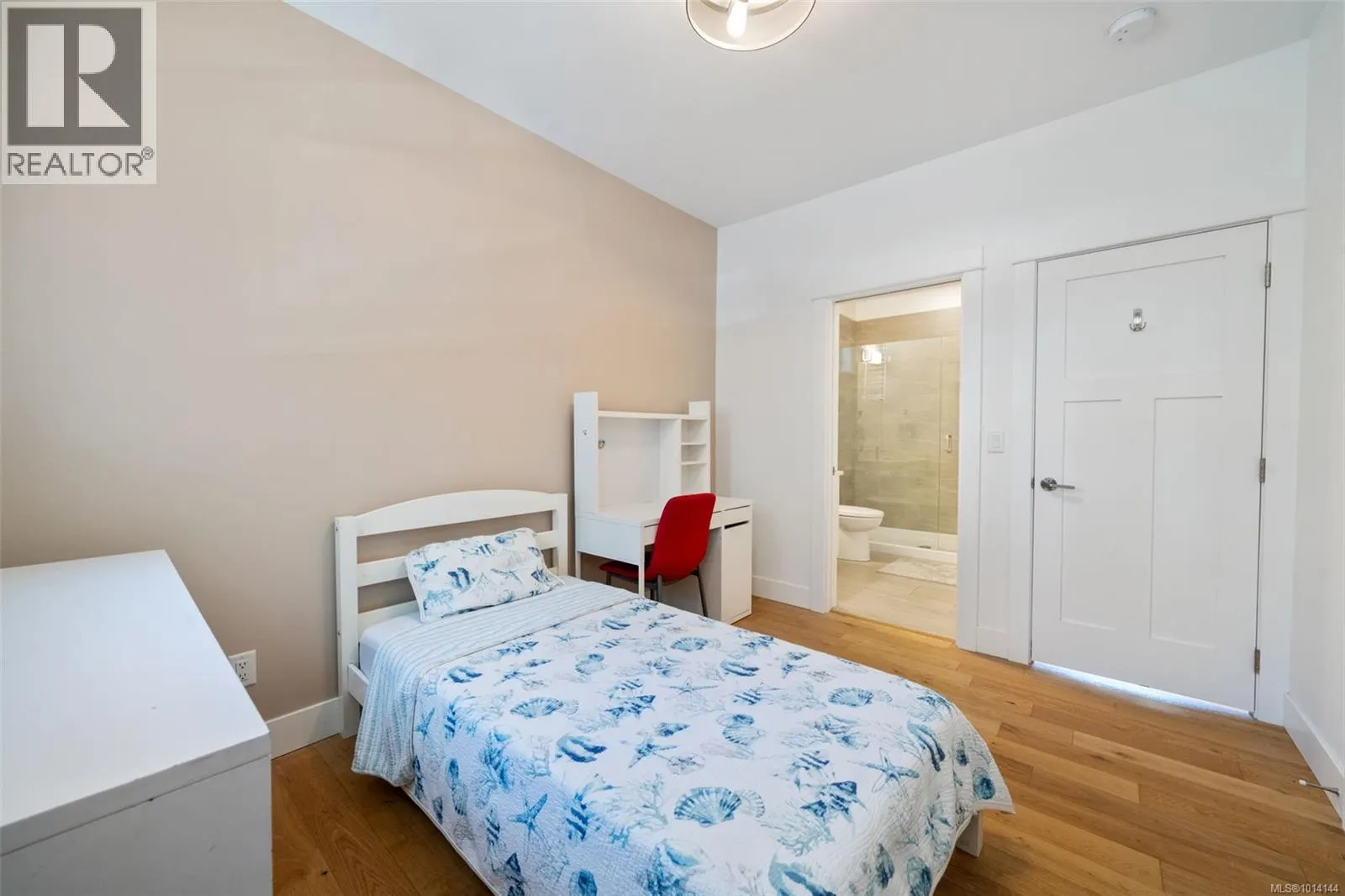 1113 Spirit Bay Rd