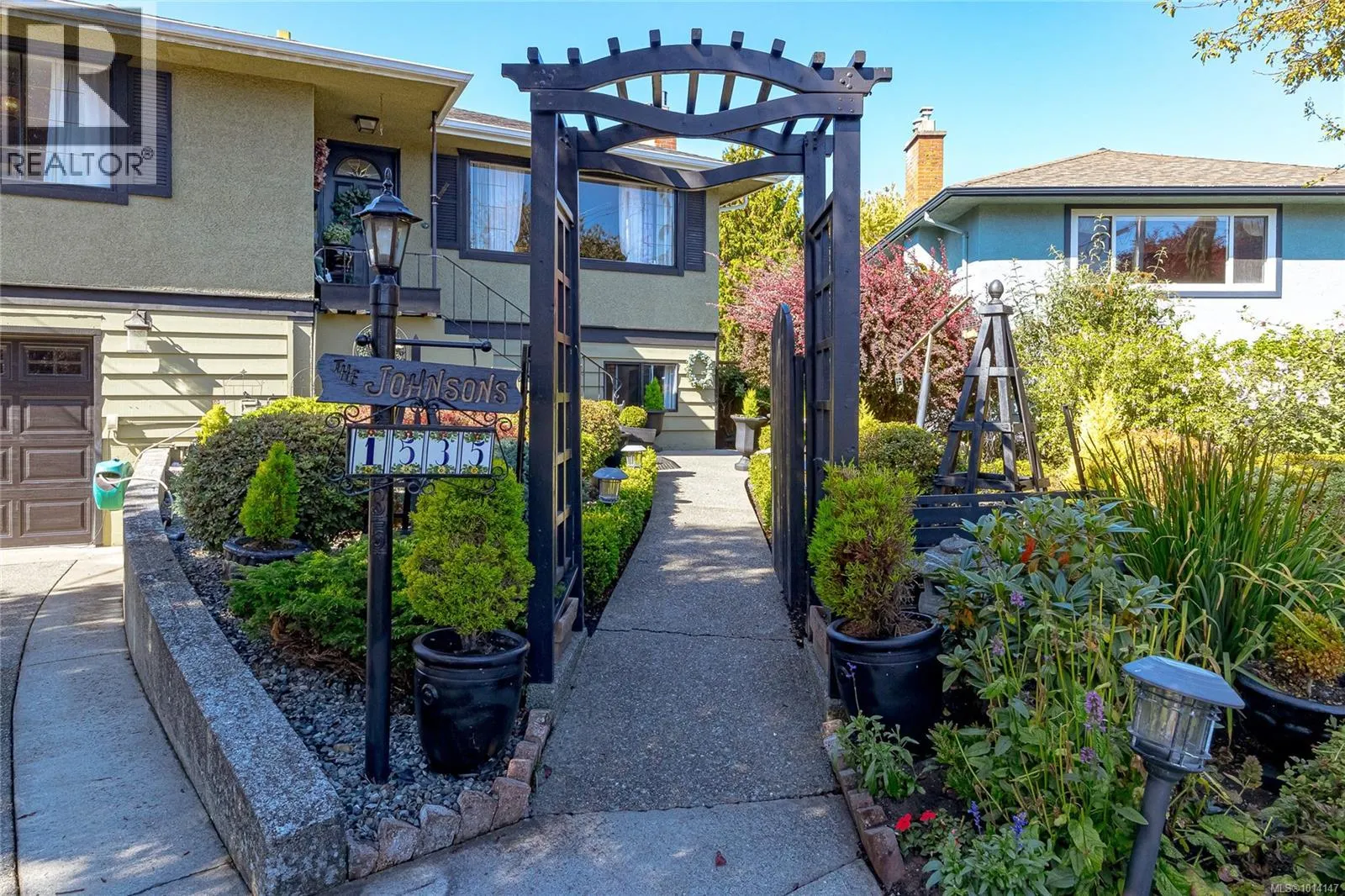 1535 Earle Pl