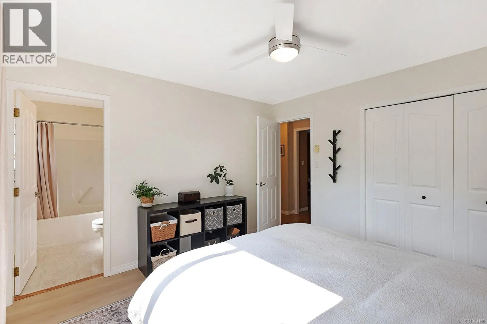 1281 Noel Ave