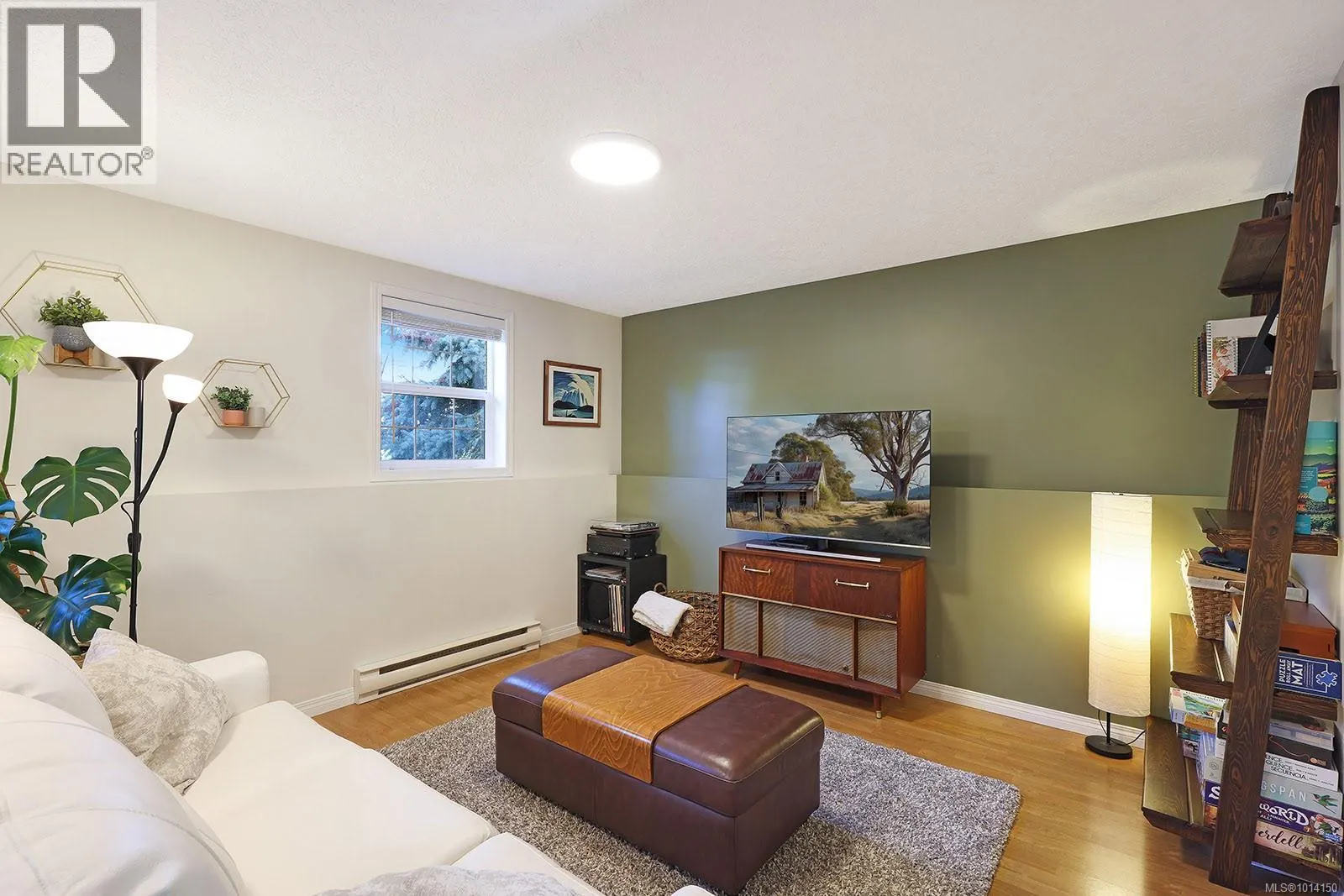 1281 Noel Ave
