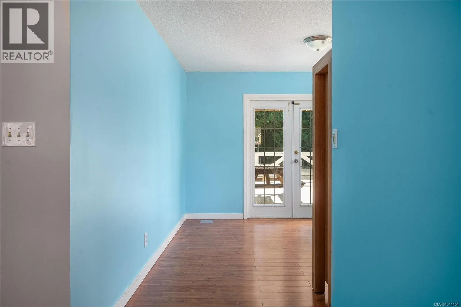 105 McColl Rd